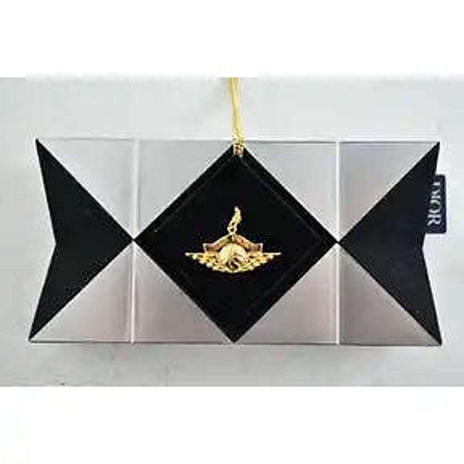 Dior Air Dior Jordaan Wing Basketball Gold Chain Travis Scott Size ONE SIZE - 5 Thumbnail