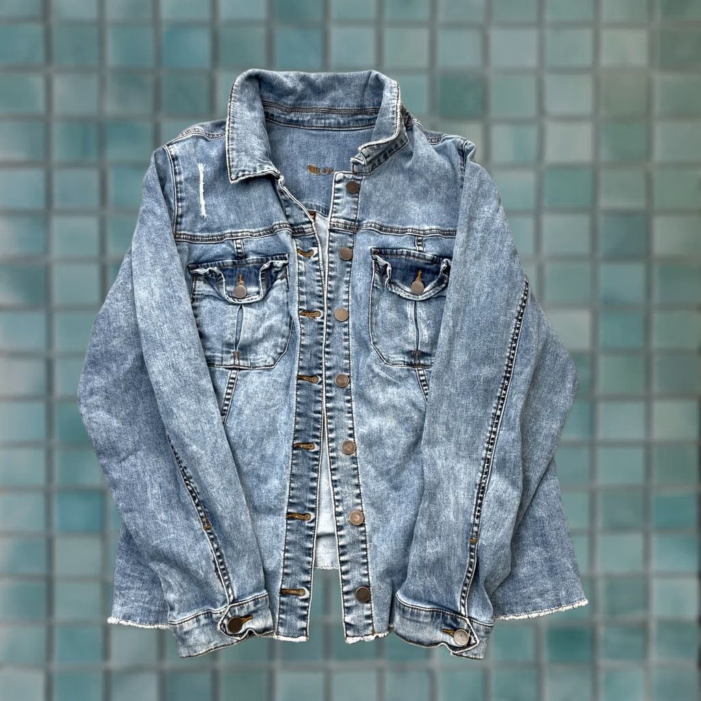 Denime KUT from the Kloth Jacket Women L Blue Trucker Denim Distressed Button Front Casual Urban City Fall Winter Pockets Collared Short Sleeve? Size L / US 10 / IT 46 - 1 Thumbnail