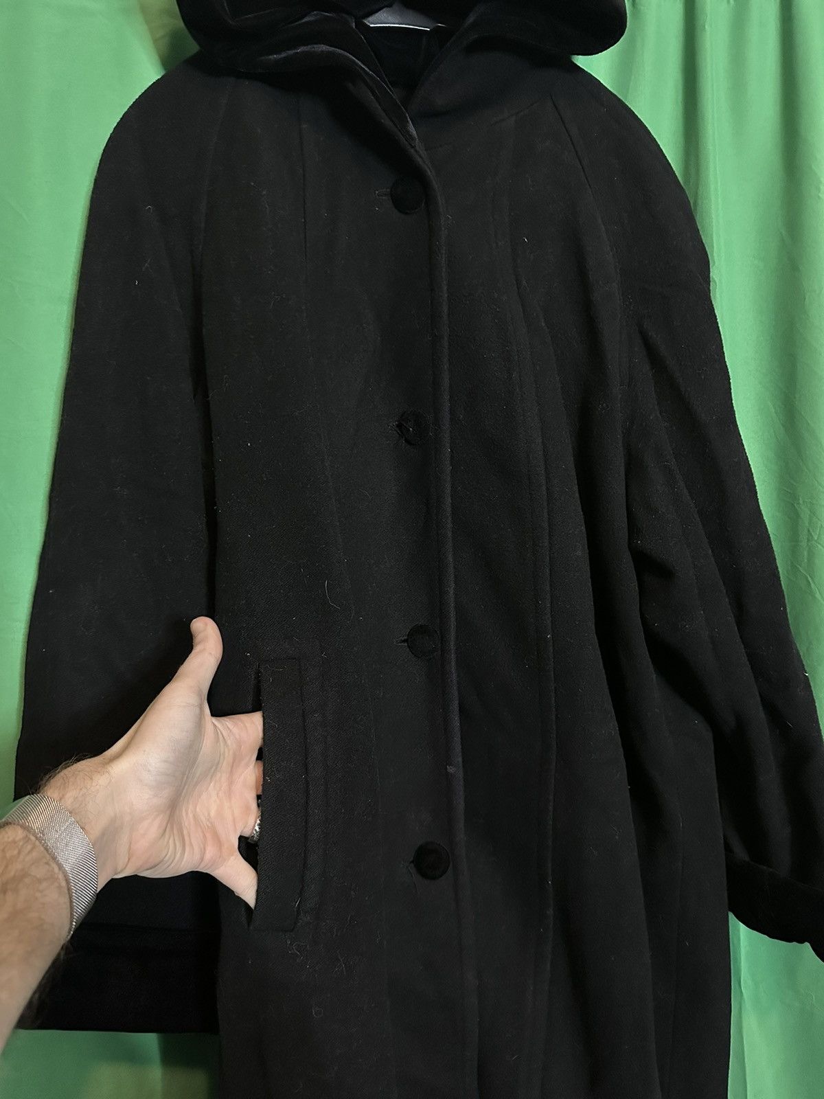 Halston Vintage runway black velvet floor length coat Size XL / US 12-14 / IT 48-50 - 2 Thumbnail