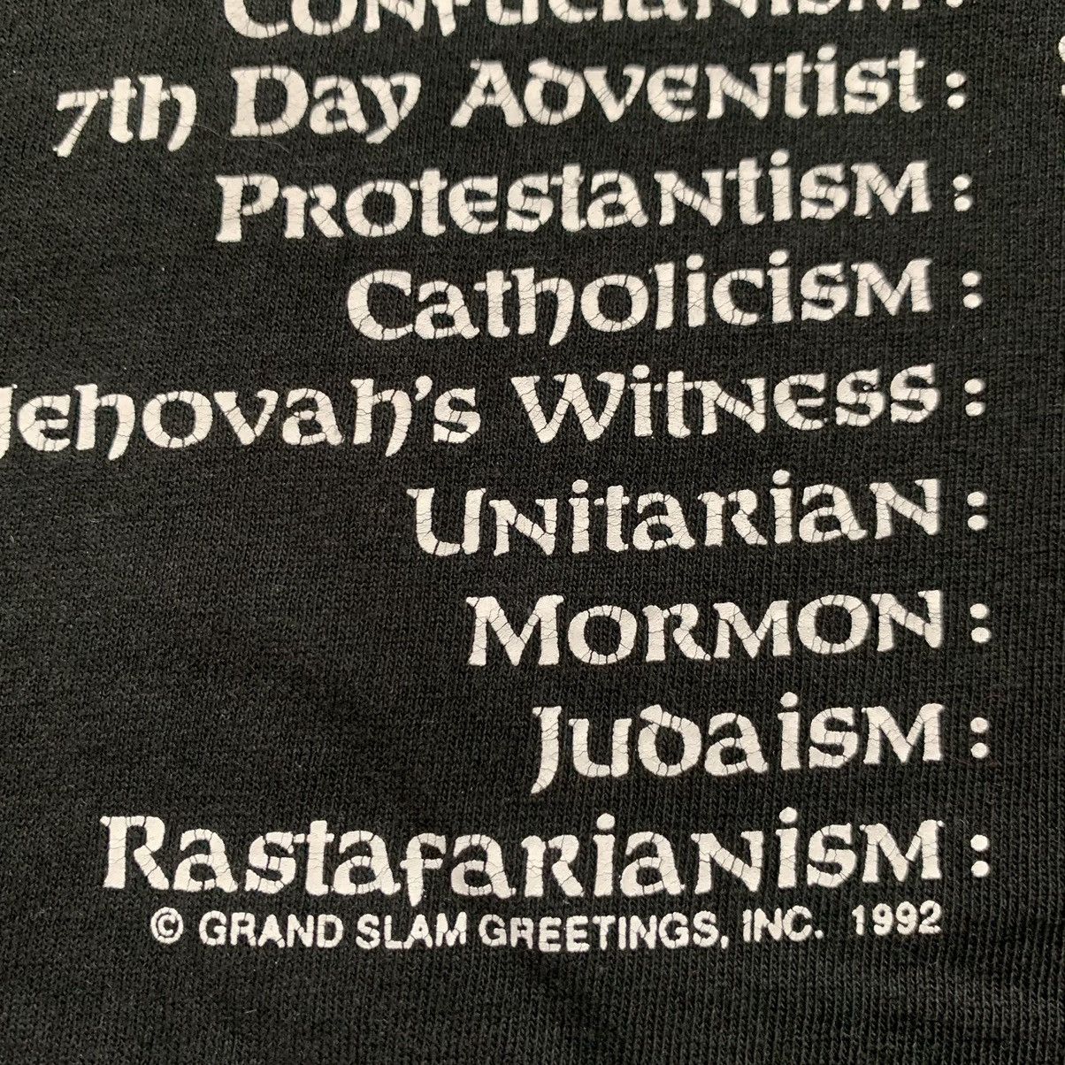 Vintage Religions of The World 1992 T-Shirt Sh*t Happens Joke Y2K Size US XL / EU 56 / 4 - 3 Thumbnail