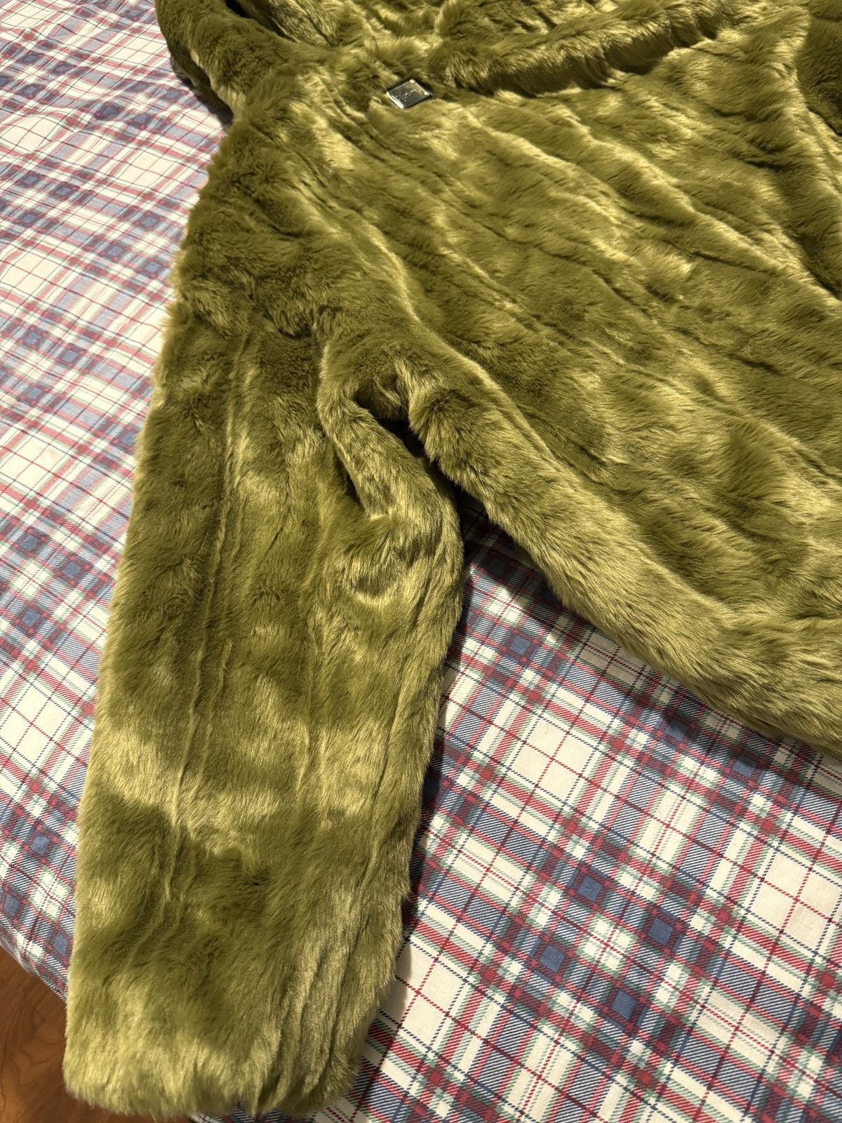Supreme Supreme Faux Fur Hooded Jacket Size US L / EU 52-54 / 3 - 9 Thumbnail