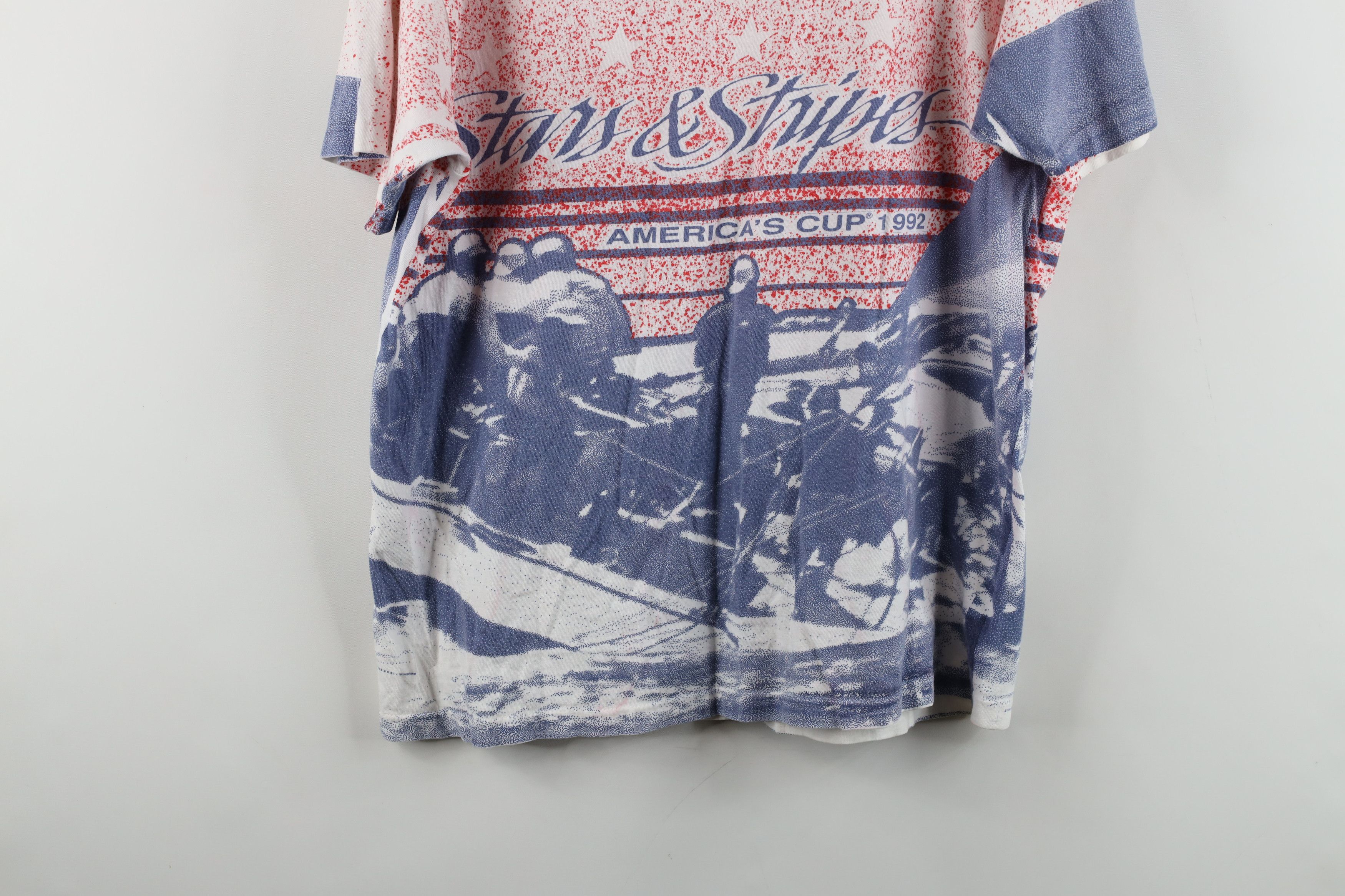Vintage Vintage 90s Print Americas Cup Sailing Boat Race T-Shirt USA Size US L / EU 52-54 / 3 - 13 Thumbnail