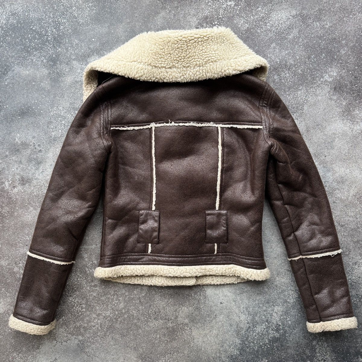 20471120 Y2K Glamour Faux Fur Shearling/Sheepskin Cropped Jacket Size XS / US 0-2 / IT 36-38 - 4 Thumbnail