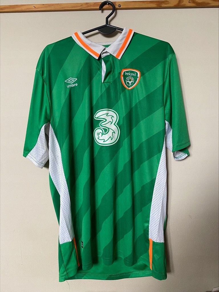 Umbro Jersey Soccer IRELAND - 2016 - 2018 - XL - Umbro - UNIKAT Size US XL / EU 56 / 4 - 1 Thumbnail