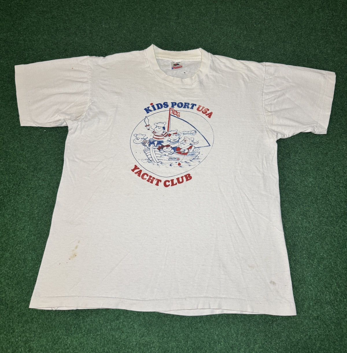 Fruit Of The Loom Vintage 90s Kids Port Yacht Club Juinor Sailing T Shirt Size US L / EU 52-54 / 3 - 1 Thumbnail