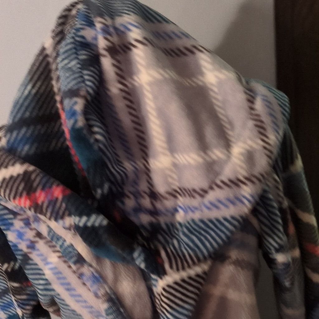 Vera Bradley Vera Bradley Snow Plaid Belted Fleece Robe S/M Size ONE SIZE - 2 Thumbnail