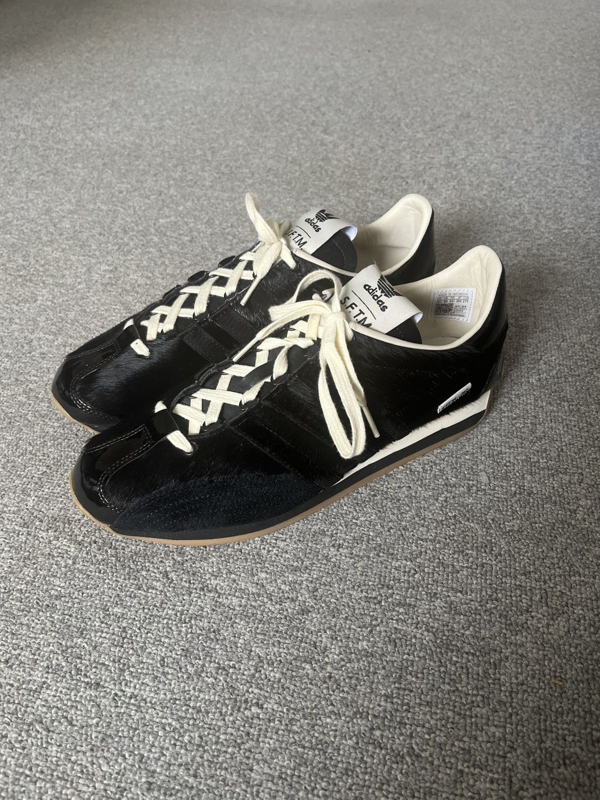 Adidas Song For The Mute SFTM Country OG Sneaker Black