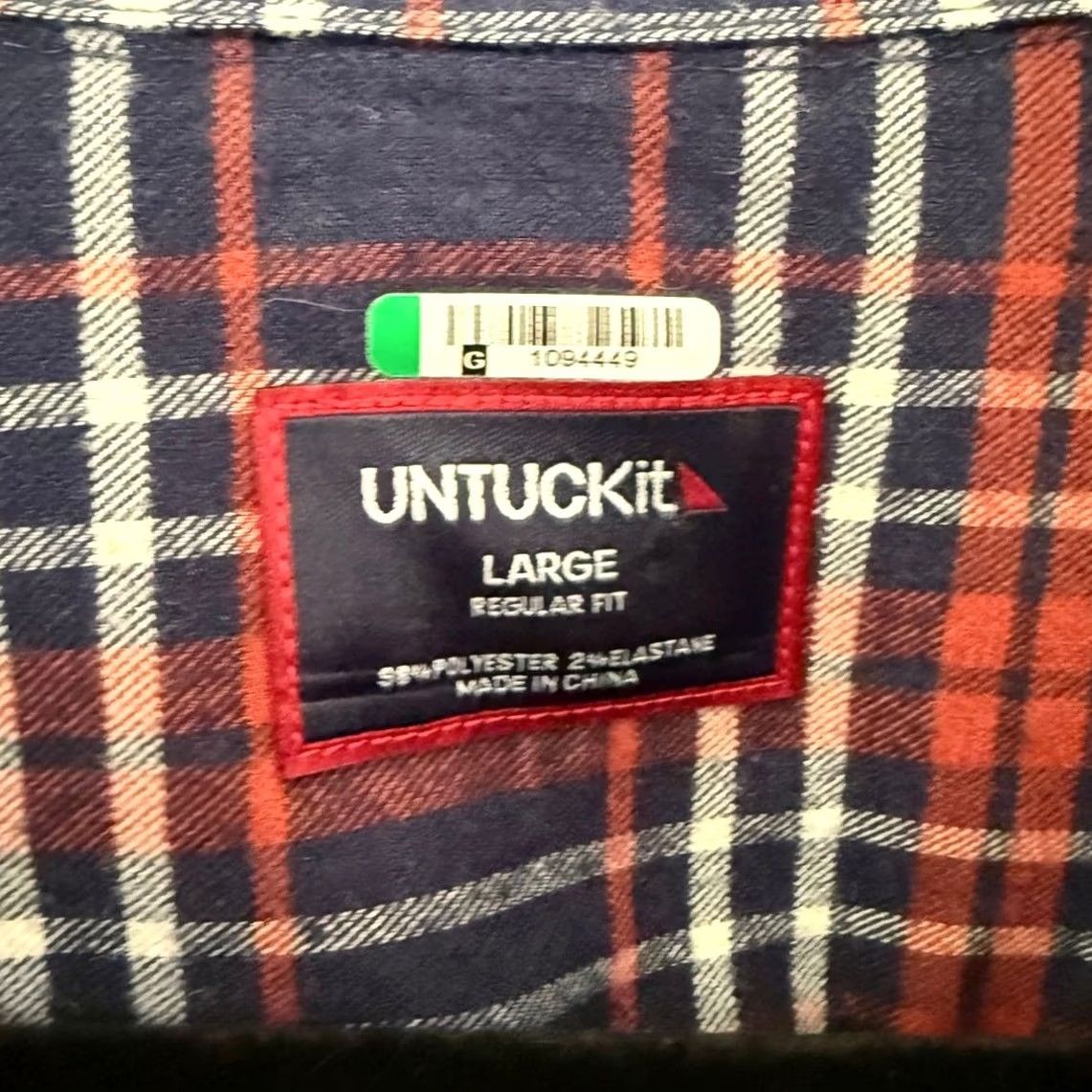 UNTUCKit UNTUCKit Shirt Men's Large Blue Red Long Sleeve Casual Flannel Button Down Size US L / EU 52-54 / 3 - 2 Thumbnail