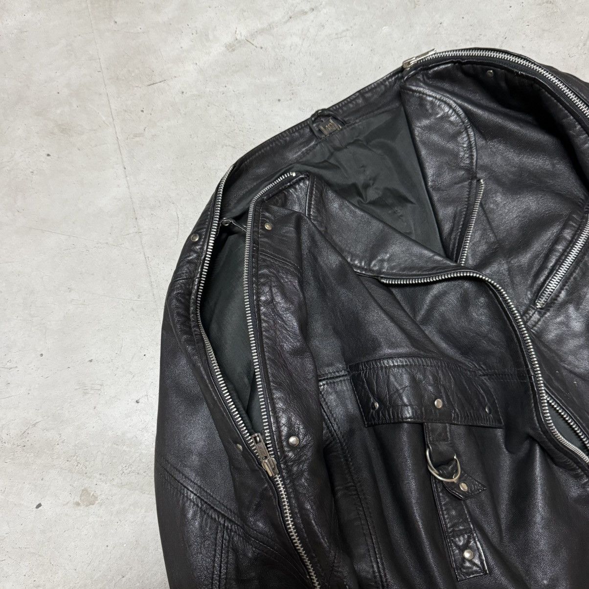 Japanese Brand Vintage womans shoulder zip up opium leather jacket Size S / US 4 / IT 40 - 5 Thumbnail