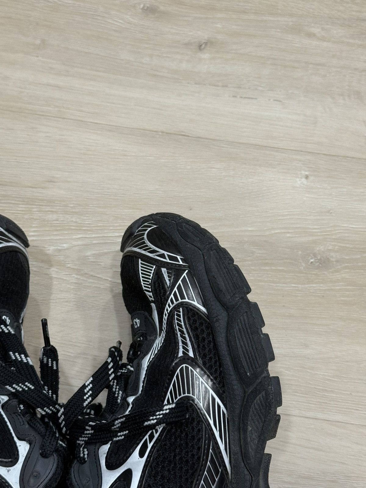 Balenciaga Balenciaga 3xl Sneakers Size US 10 / EU 43 - 11 Thumbnail