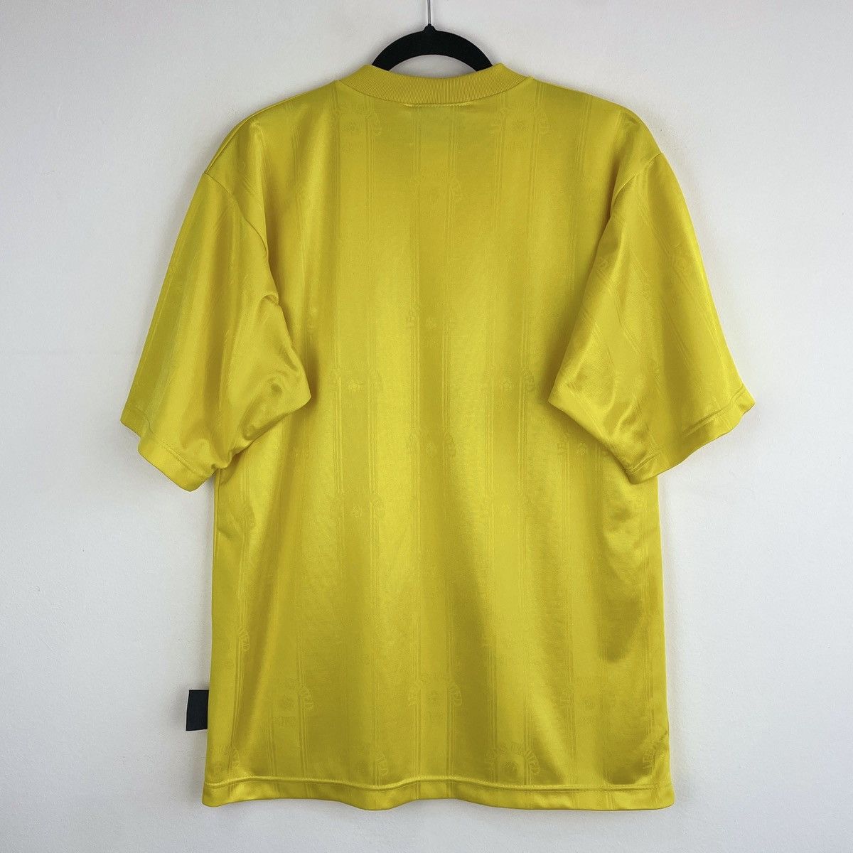 Puma Vintage Leeds United Puma Jersey Shirt Men size S Size US S / EU 44-46 / 1 - 15 Thumbnail