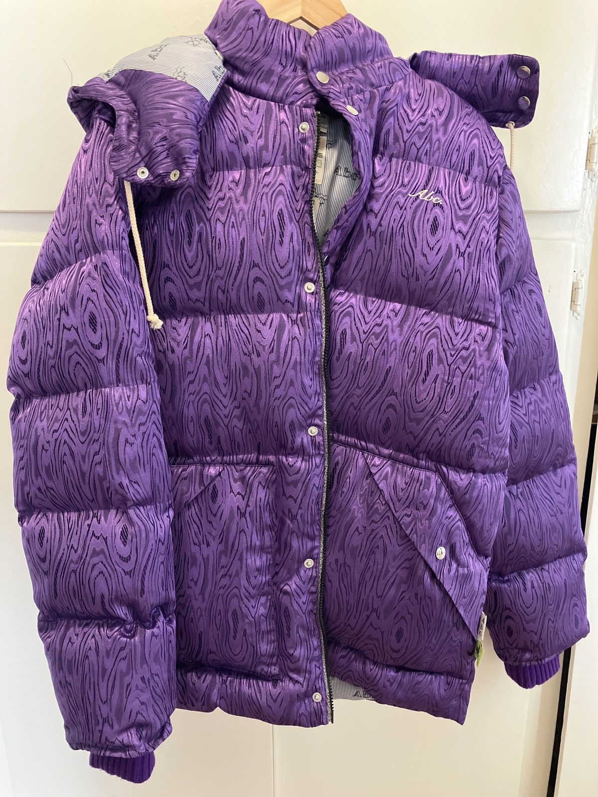 Advisory Board Crystals Advisory Board Crystals Moire Puffer Coat Purple (2023) Size US XL / EU 56 / 4 - 1 Thumbnail