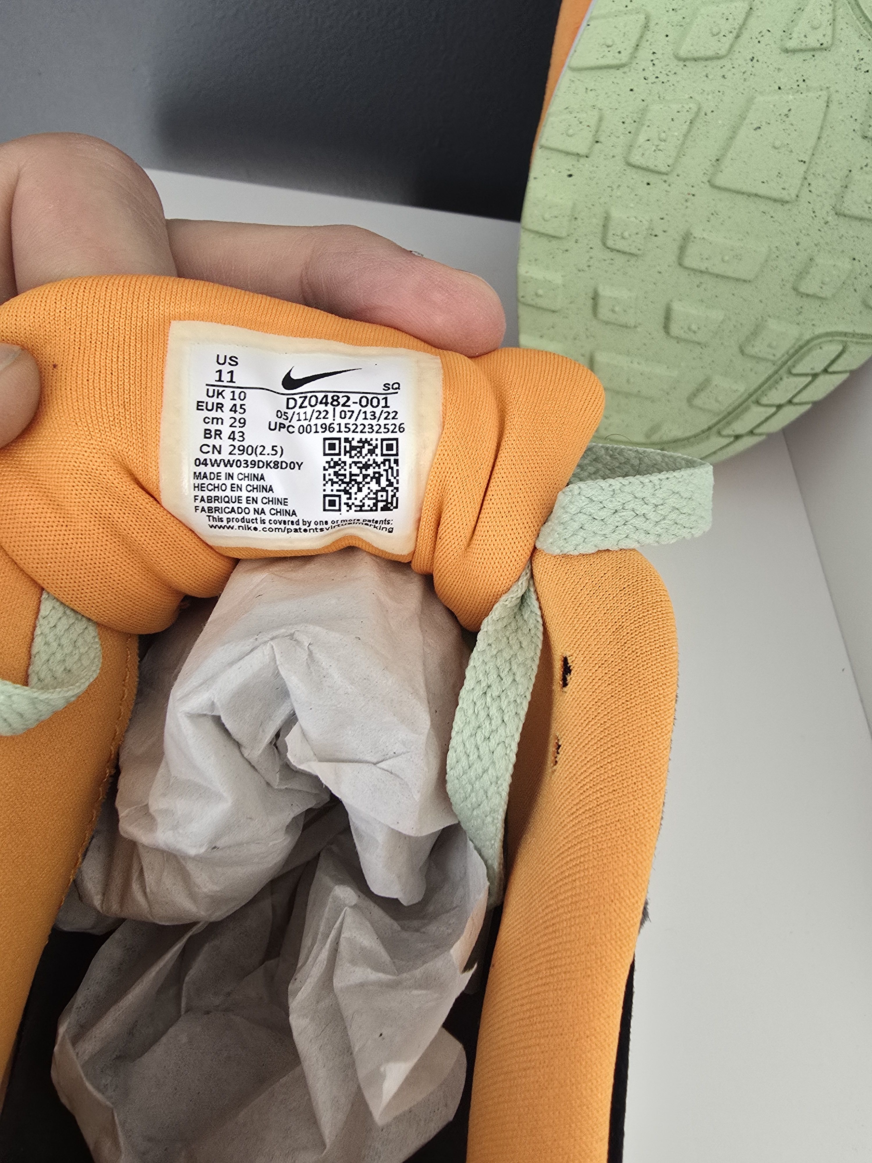 Nike Nike Air Max 1 PRM Ugly Duckling "Honeydew" Size US 11 / EU 44 - 5 Thumbnail