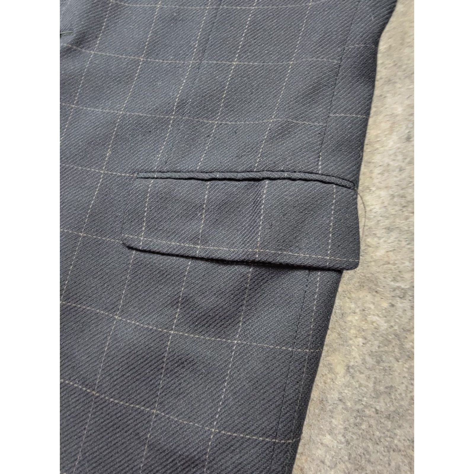 Corneliani Corneliani Sport Coat Mens 54L Black Windowpane Virgin Wool Silk Made In Italy Size US L / EU 52-54 / 3 - 3 Thumbnail