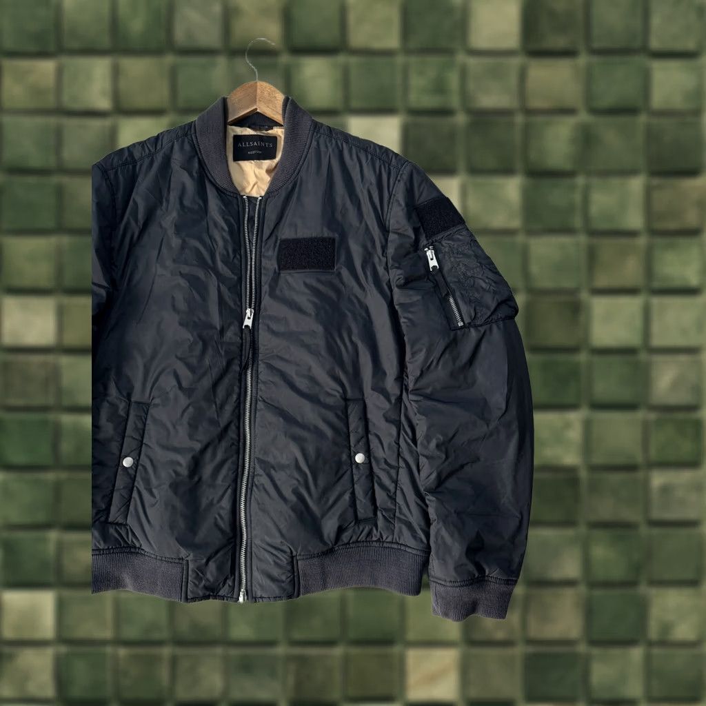 Allsaints VINTAGE AllSaints Bomber Jacket Navy Blue Nylon Reversible Men M Size Dark Blue 90s Army Streetwear USA Massimo Osti Archive Pockets Size US M / EU 48-50 / 2 - 1 Thumbnail