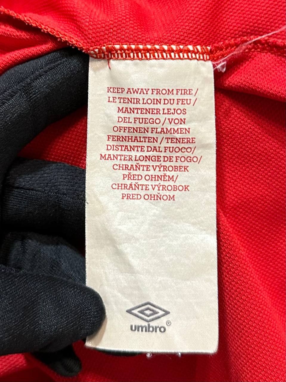 Umbro England 2010 Umbro away shirt jersey Rooney 10 World Cup Size US L / EU 52-54 / 3 - 6 Thumbnail