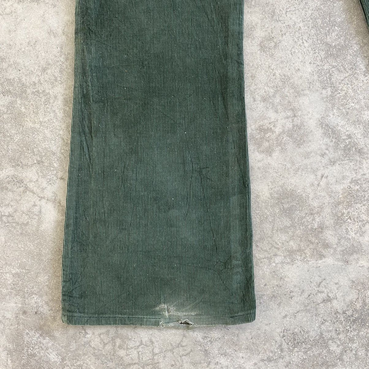 Levi's Vintage 1973 Levis 646 Faded Green Corduroy Flared Jeans Size US 31 - 17 Thumbnail