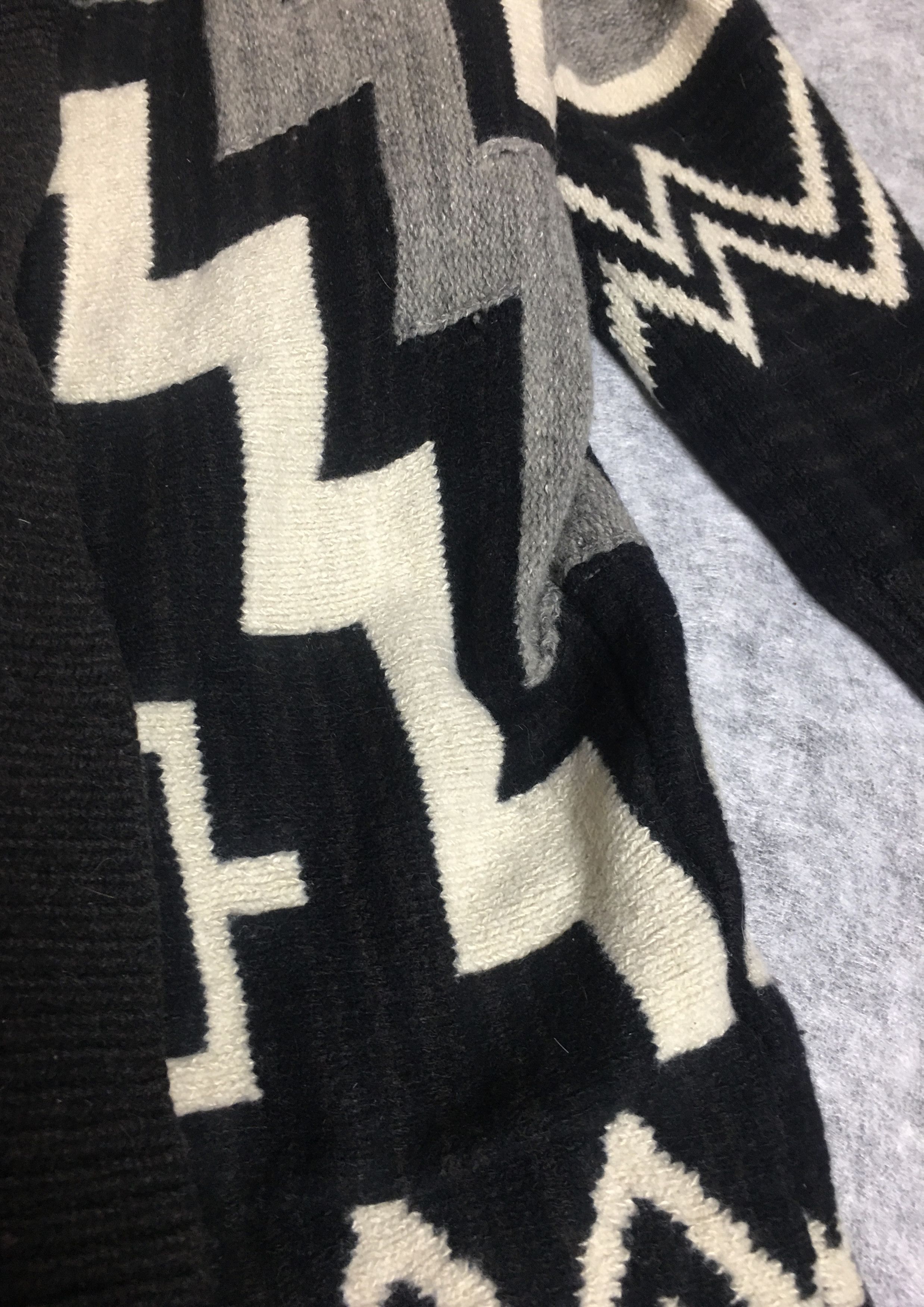 Ralph Lauren Ralph Lauren Aztec Indian Wool Silk Cashmere Cardigan M Size M / US 6-8 / IT 42-44 - 7 Thumbnail
