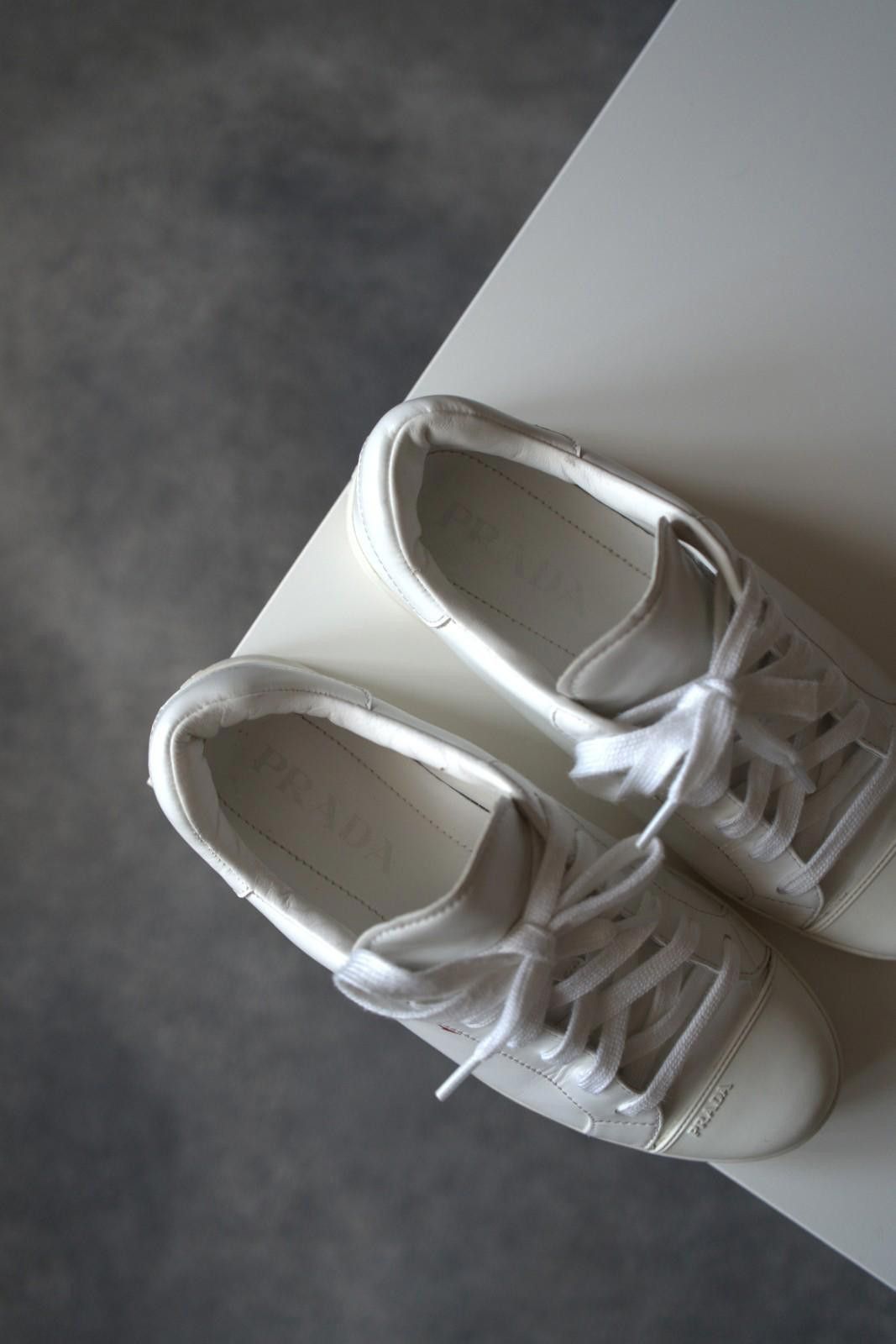 Prada Prada Logo Leather Low Sneakers White / Red Women US8.5 Size US 8.5 / IT 38.5 - 10 Thumbnail
