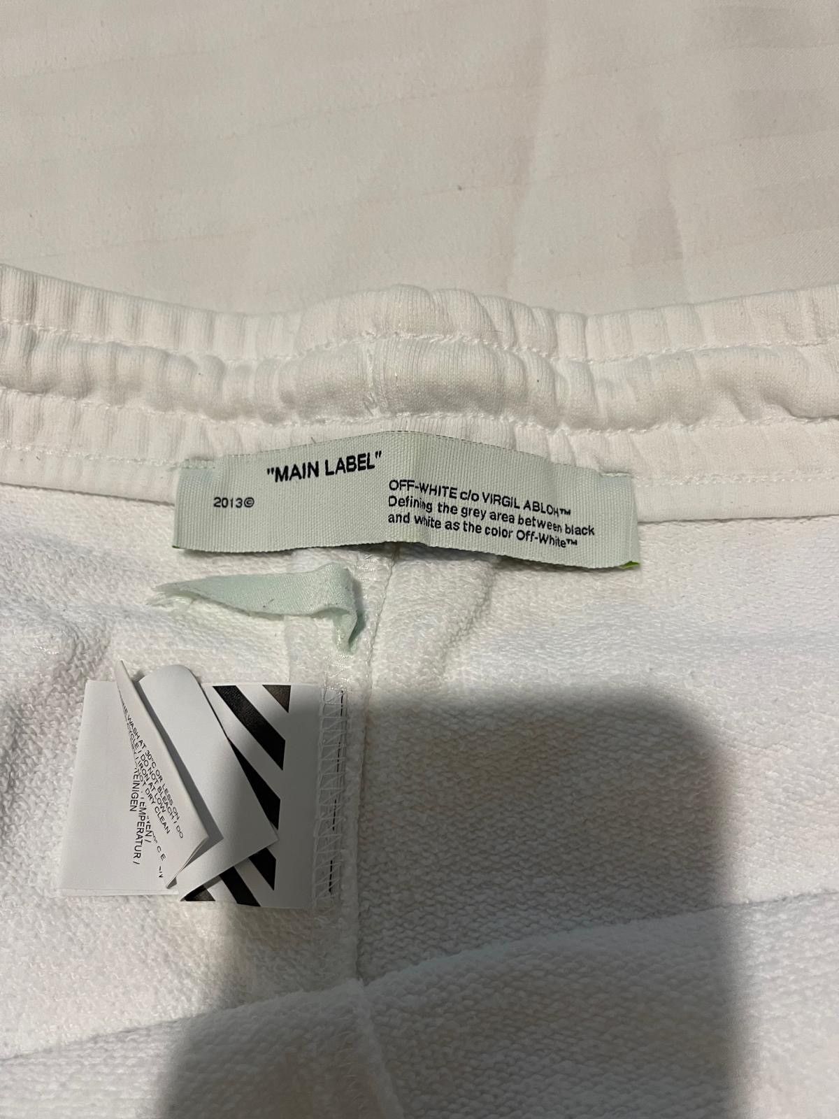 Off-White Off-white sweat pants gently used condition XXL Size US 36 / EU 52 - 8 Thumbnail