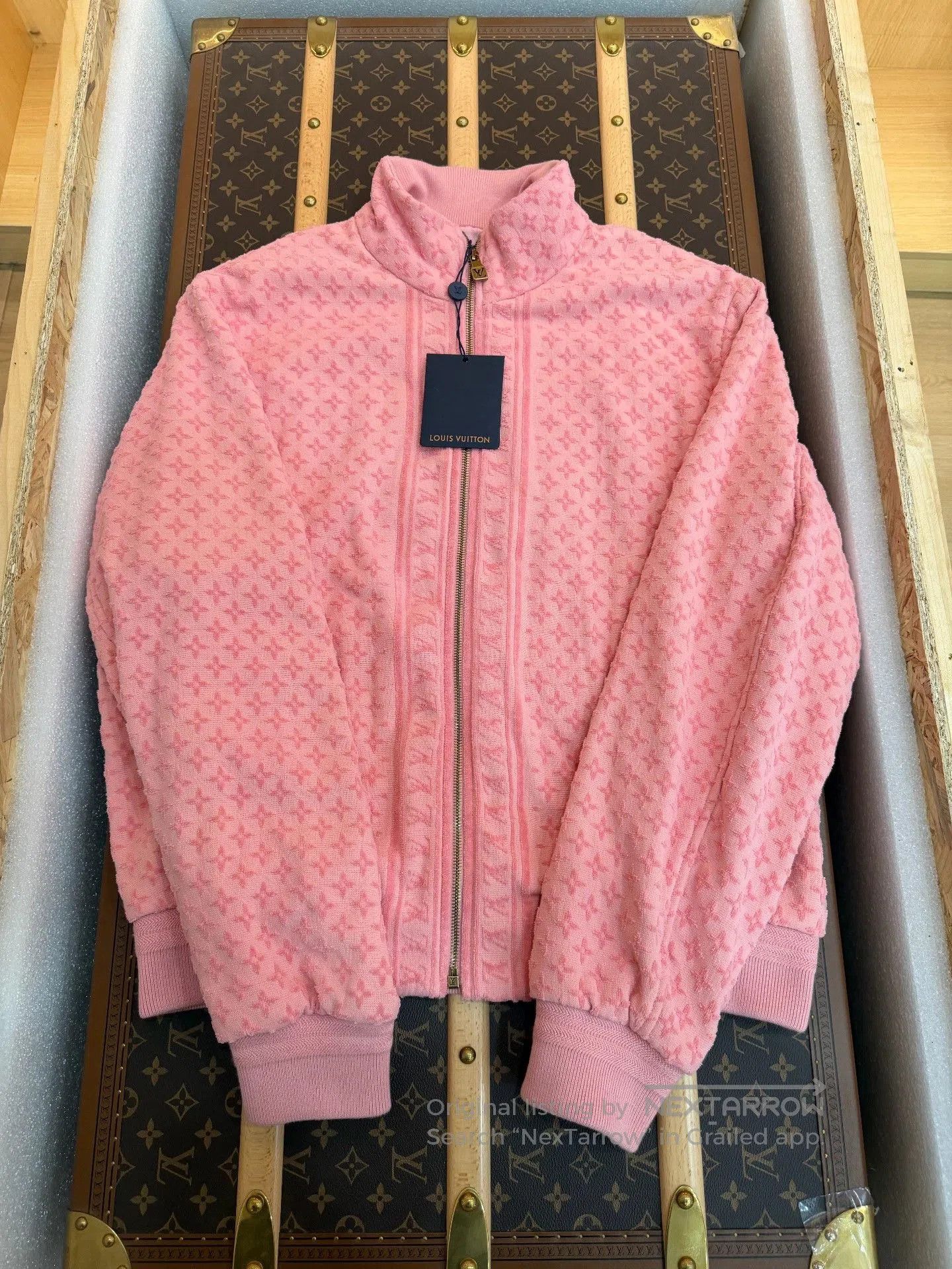 Louis Vuitton Louis Vuitton Pink Flocked Monogram Short Coat. Size XL / US 12-14 / IT 48-50 - 1 Thumbnail