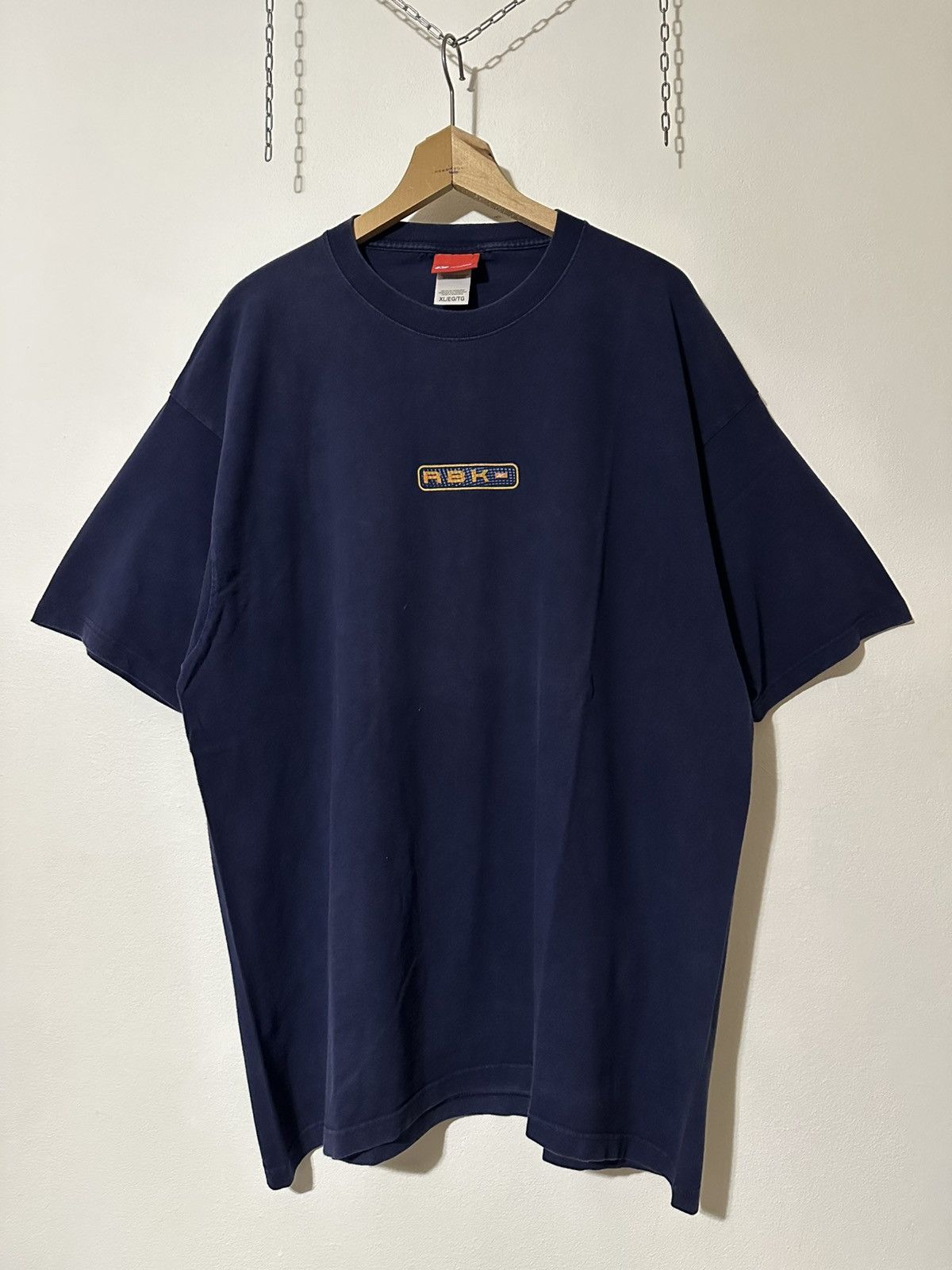 Reebok RARE 💫VTG Reebok Tee Size US XXL / EU 58 / 5 - 1 Thumbnail