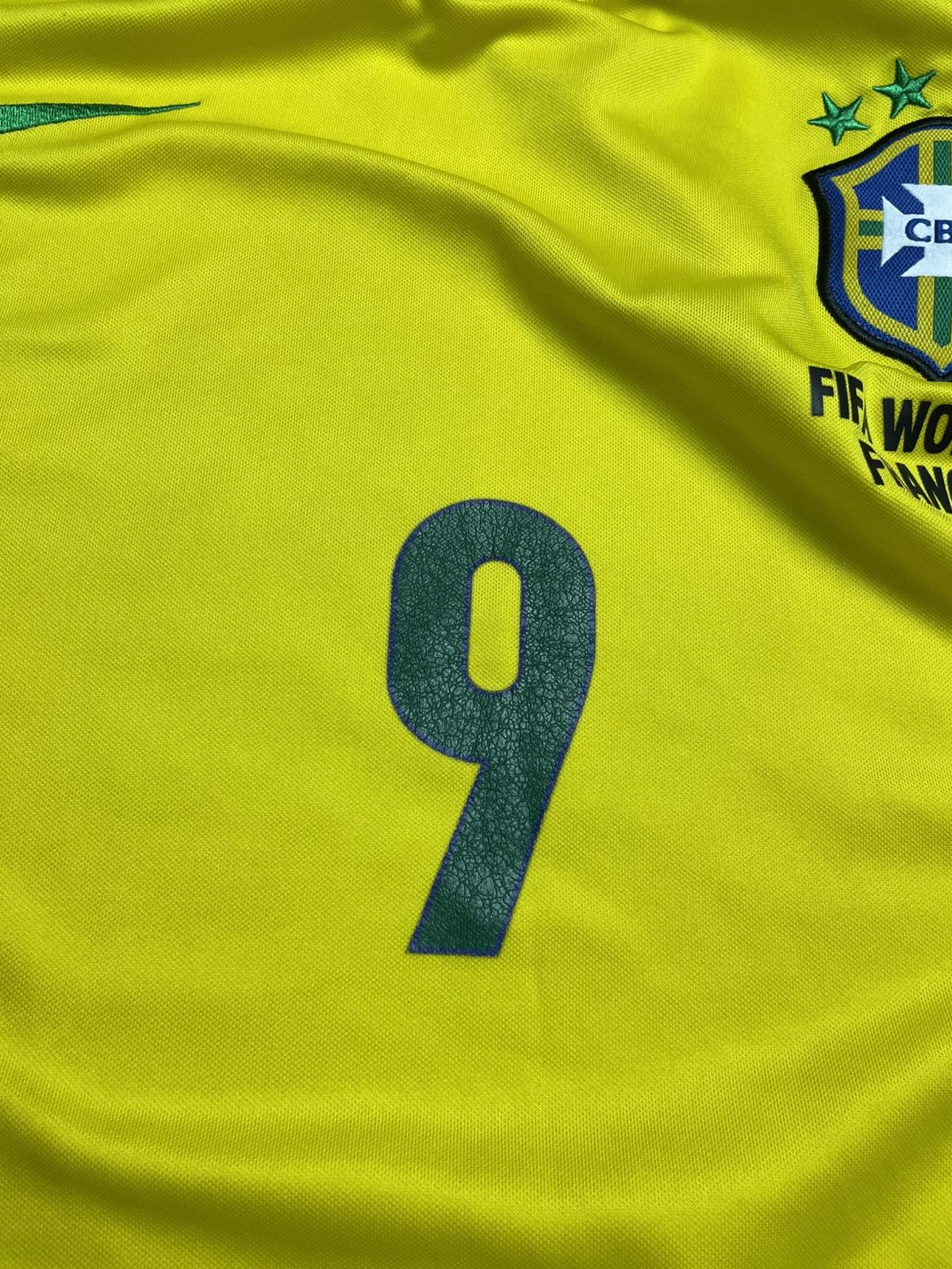 Nike Ronaldo Brazil 1998 WORLD CUP Home Nike Soccer Jersey L Size US L / EU 52-54 / 3 - 9 Thumbnail