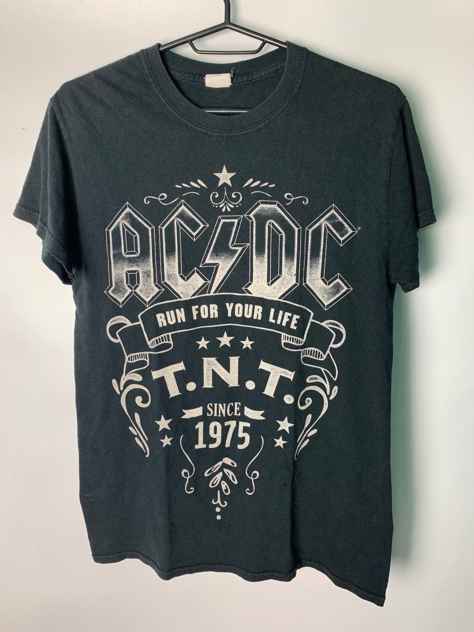 AC/DC Vintage streetwear Y2K AC/DC band rock T-shirt Size US S / EU 44-46 / 1 - 1 Thumbnail