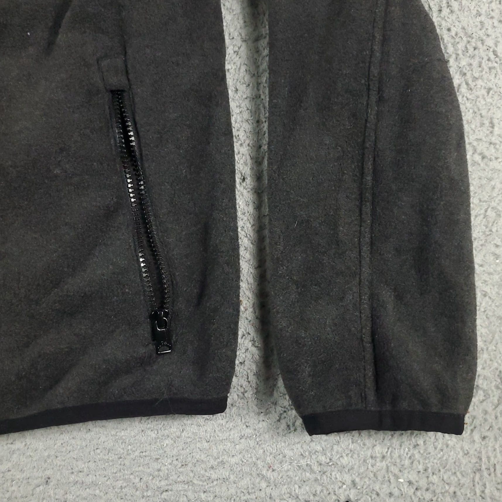 Tommy Hilfiger Tommy Hilfiger Jacket Women Small Gray Fleece Full-Zip Logo Pockets Casual Womens Size S / US 4 / IT 40 - 4 Thumbnail