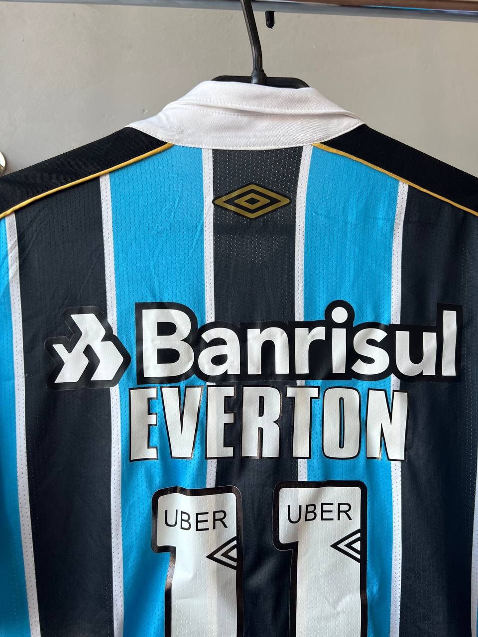 Umbro 2019 GREMIO #11 EVERTON HOME SOCCER FOOTBALL JERSEY SHIRT L Size US L / EU 52-54 / 3 - 11 Thumbnail