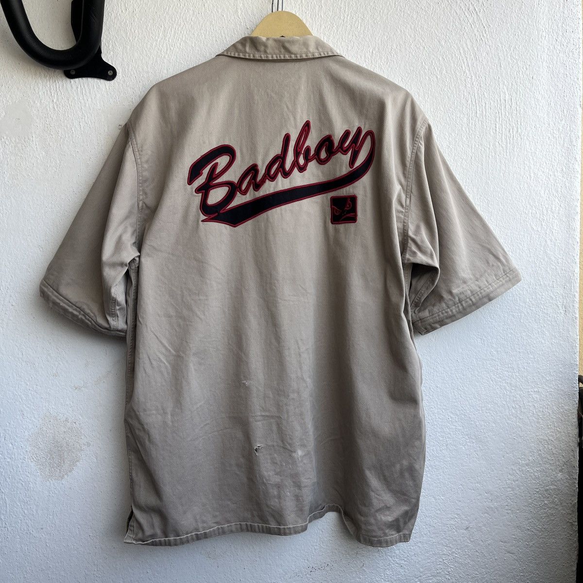 Welcome Skateboards VINTAGE BADBOYS SKATEGANGS SHORT SLEEVES SHIRT ZIPPER Size US L / EU 52-54 / 3 - 1 Thumbnail