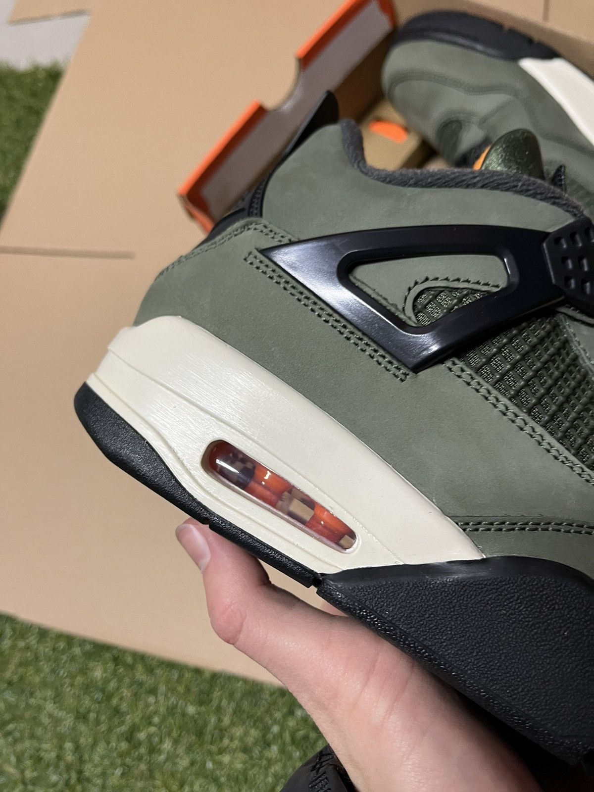 Nike Jordan 4 Retro Undefeated Sp Size US 9 / EU 42 - 3 Thumbnail