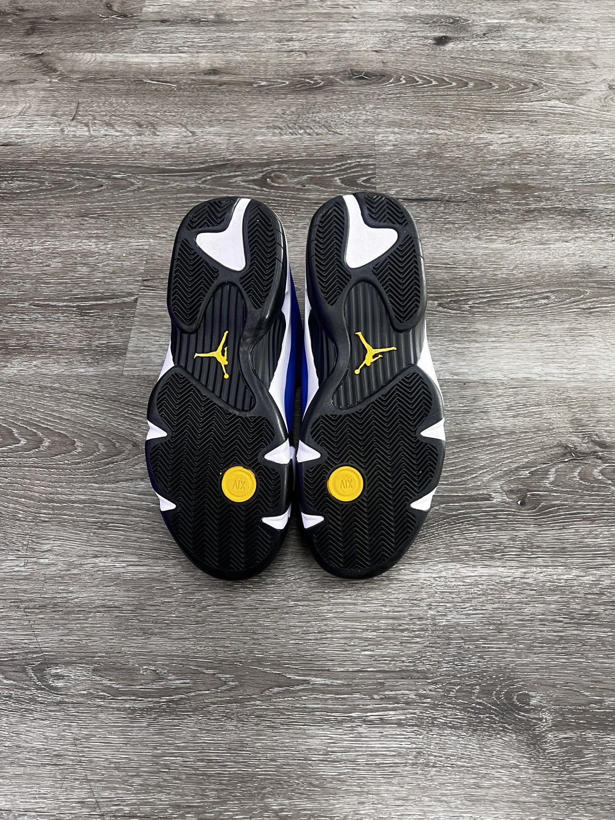 Jordan Brand Air Jordan 14 “Laney” (2023) **PRE-OWNED** Size US 10.5 / EU 43-44 - 5 Thumbnail