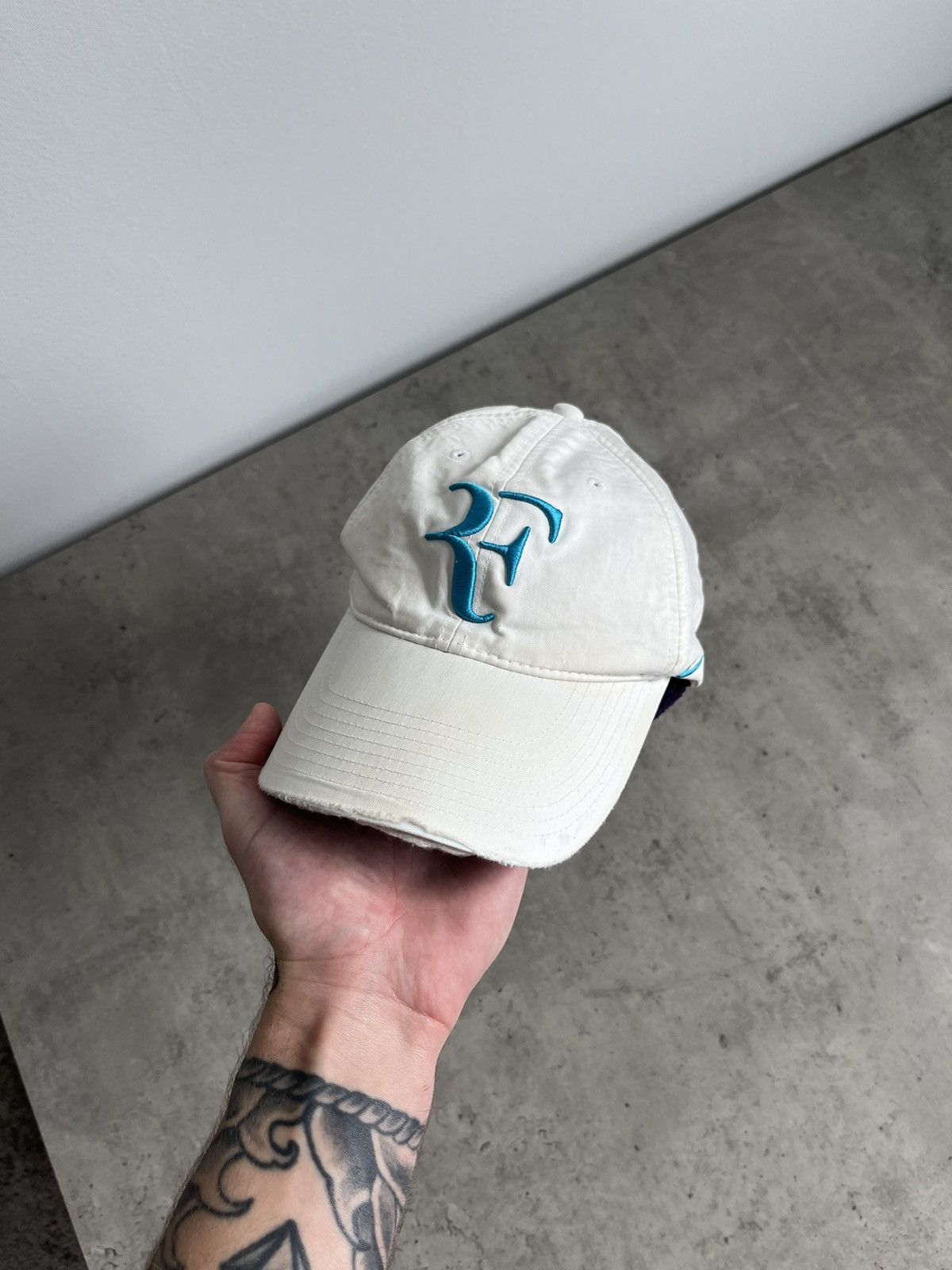 Vintage Vintage Distressed Nike Federer Cap Size ONE SIZE - 2 Thumbnail