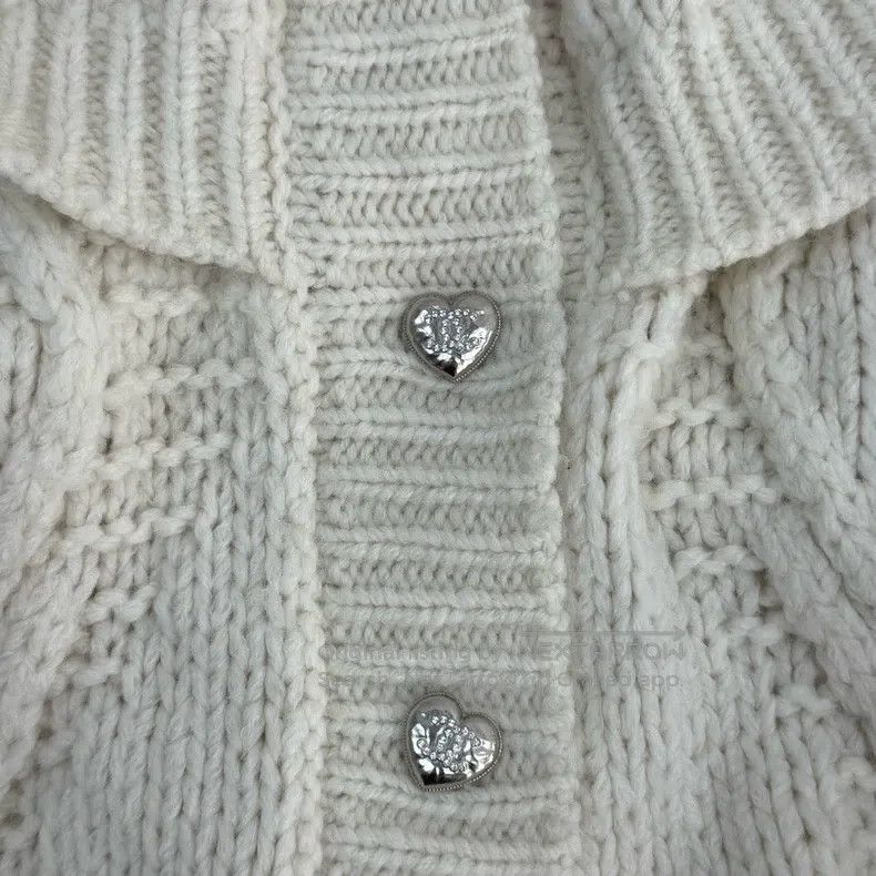 Chanel Chanel Milky white half wool hollow pattern sweater Size XXS / US 00 / IT 34 - 8 Thumbnail