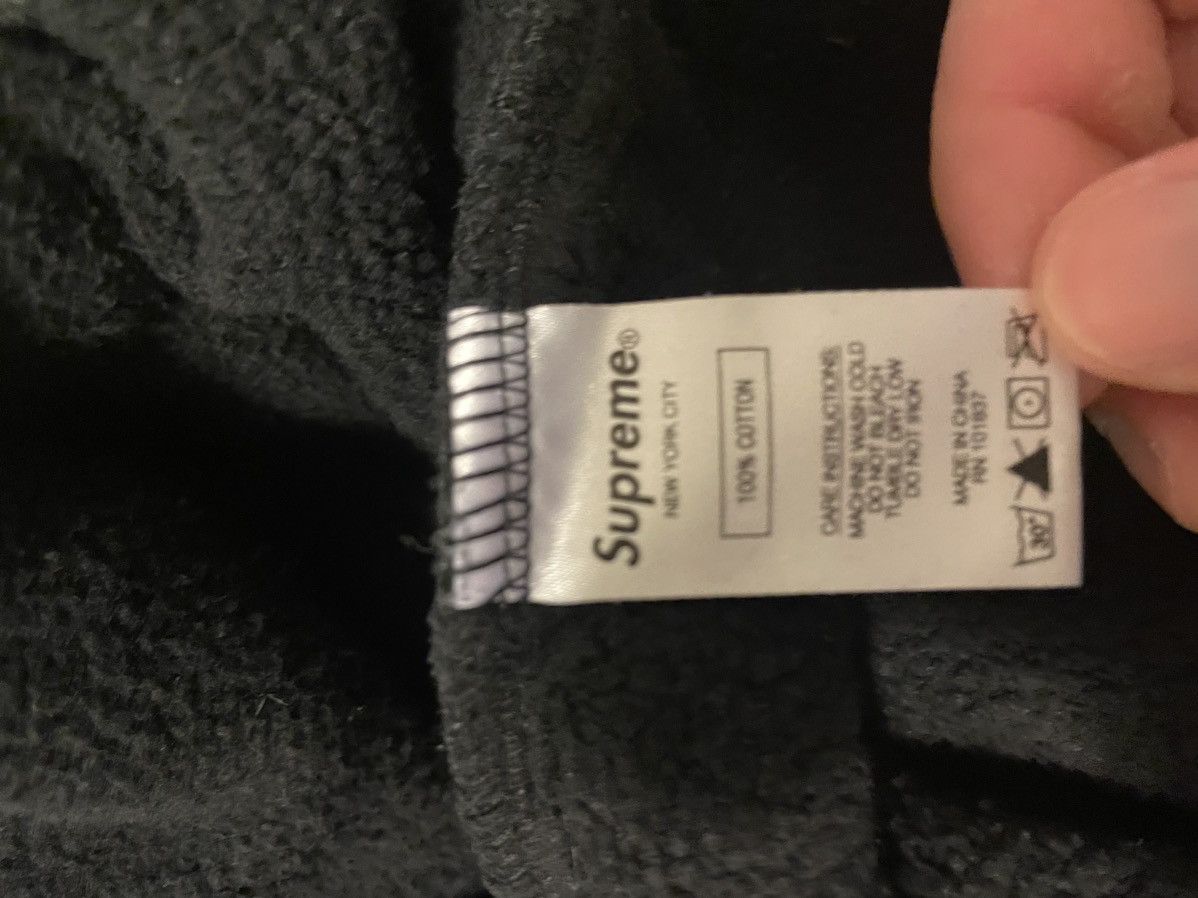 Supreme Supreme embroidered s hoodie black Size US M / EU 48-50 / 2 - 5 Thumbnail