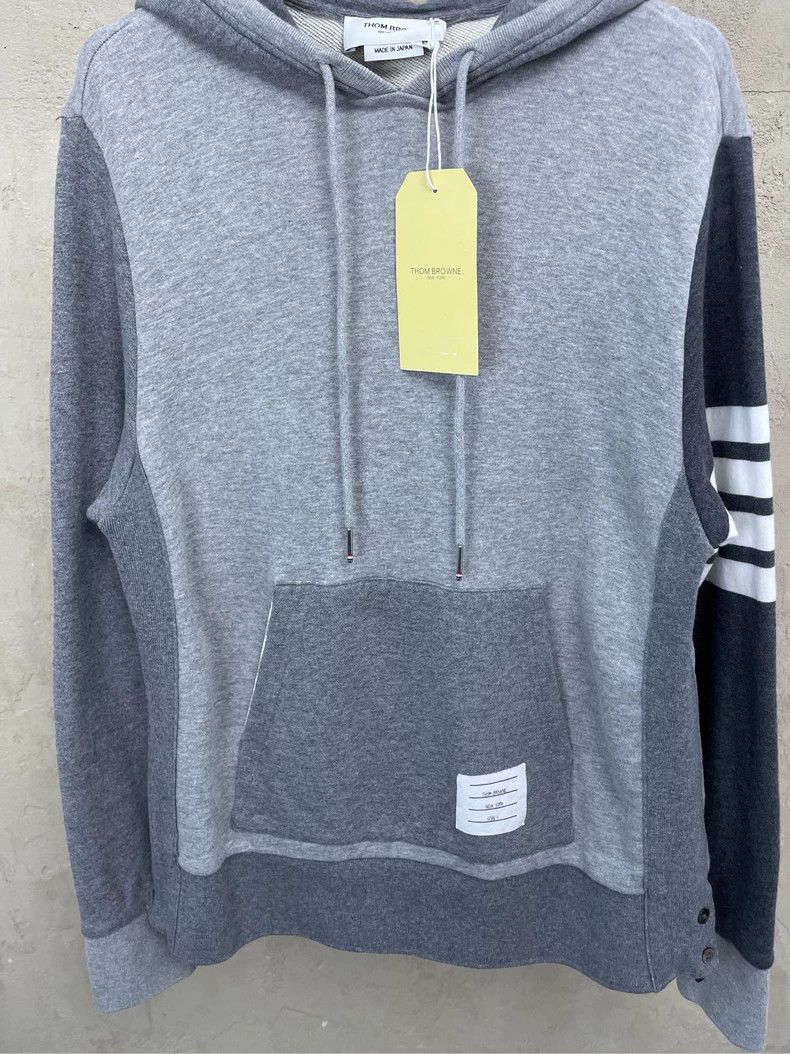 Thom Browne Thom browne Gray color block four-striped hooded sweatshirt Size US S / EU 44-46 / 1 - 3 Thumbnail