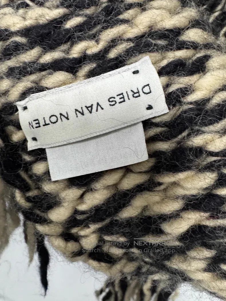 Dries Van Noten Dries Van Noten Black and White Color Block Tassel Wool Sh Size ONE SIZE - 2 Thumbnail