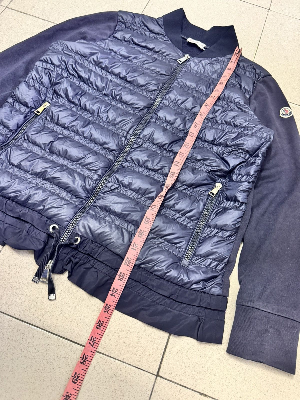 Moncler MAGLIA CARDIGAN Size XL / US 12-14 / IT 48-50 - 12 Thumbnail