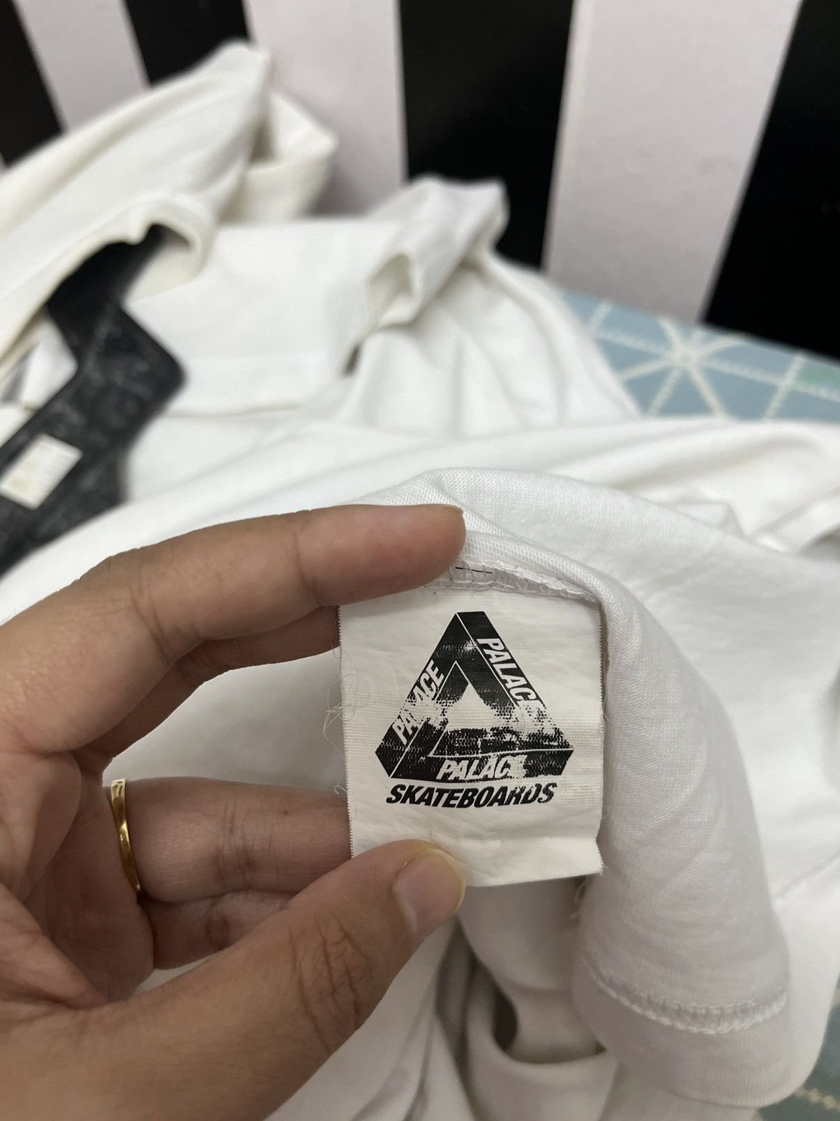 Palace Palace Tri gaine tee Size US L / EU 52-54 / 3 - 6 Thumbnail