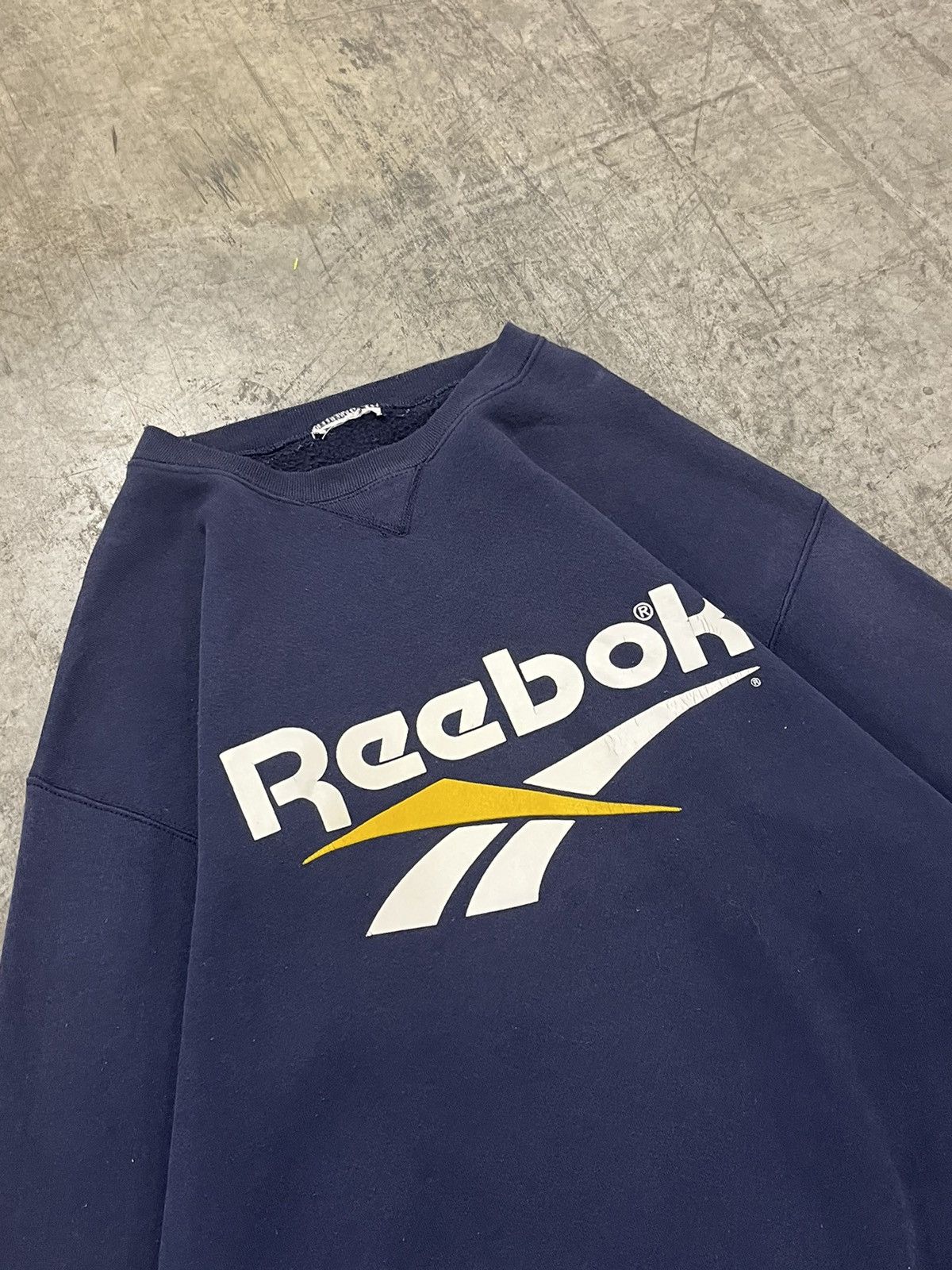 Reebok × Vintage Vintage Reebok boxy fit crewneck streetwear 90 hype rare Size US XL / EU 56 / 4 - 4 Thumbnail