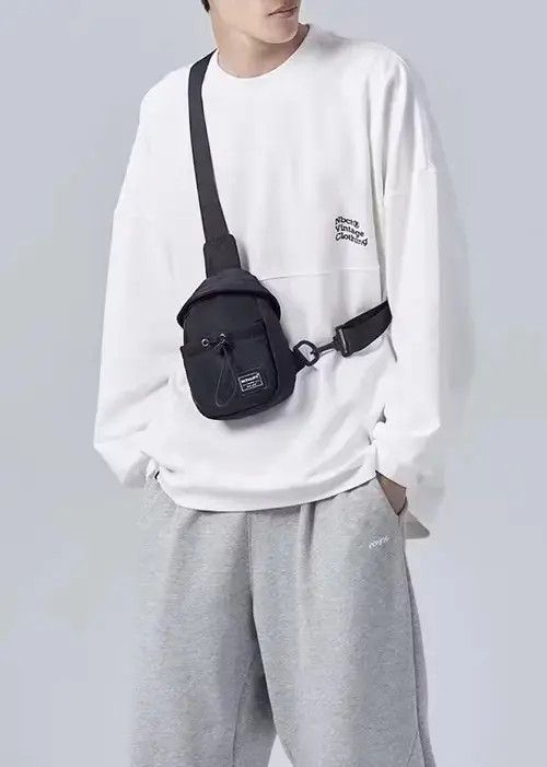 Japanese Brand Fashion y2k side belt bag fanny pack Size ONE SIZE - 3 Thumbnail