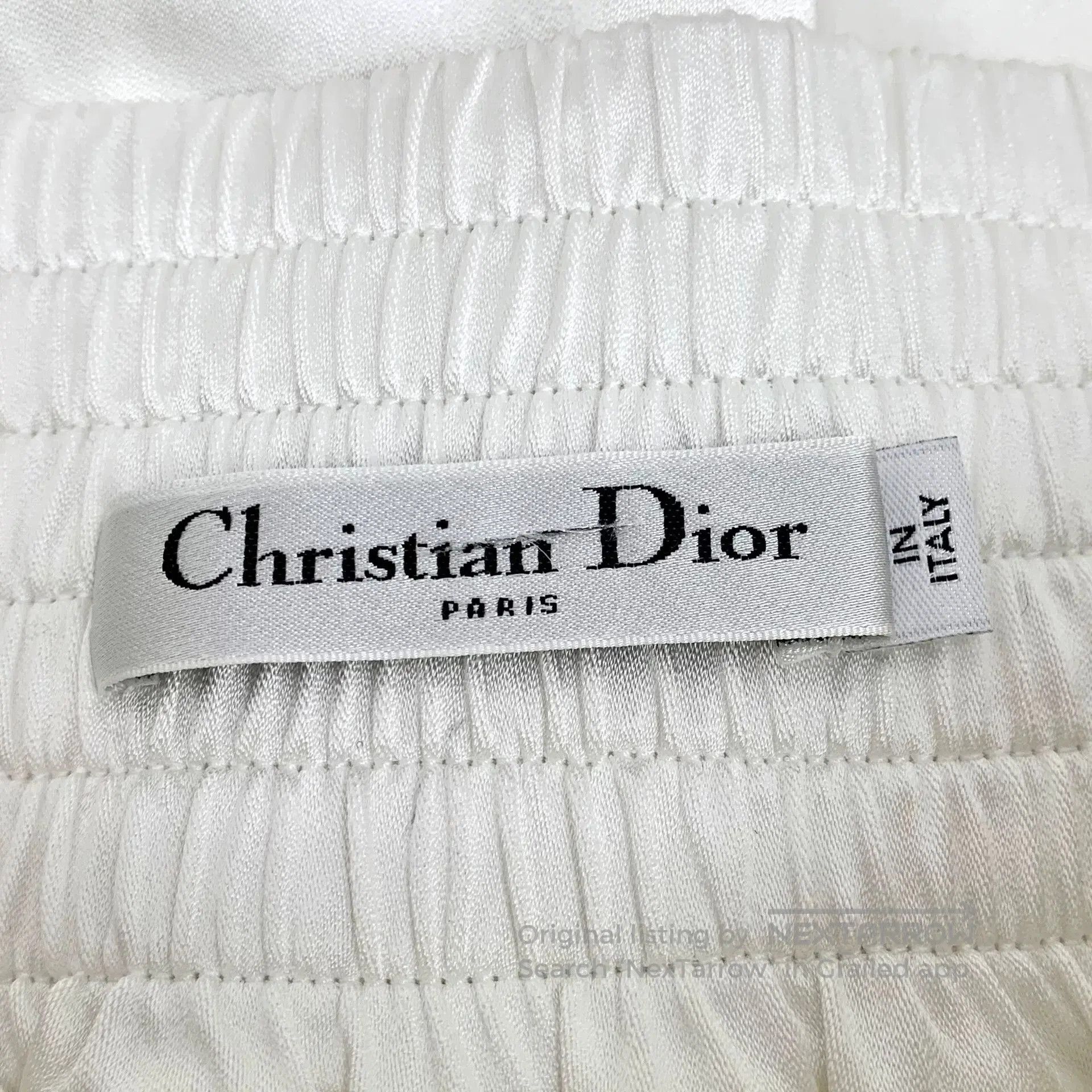 Dior white logo elastic waist casual shorts. Size 28" / US 6 / IT 42 - 7 Thumbnail