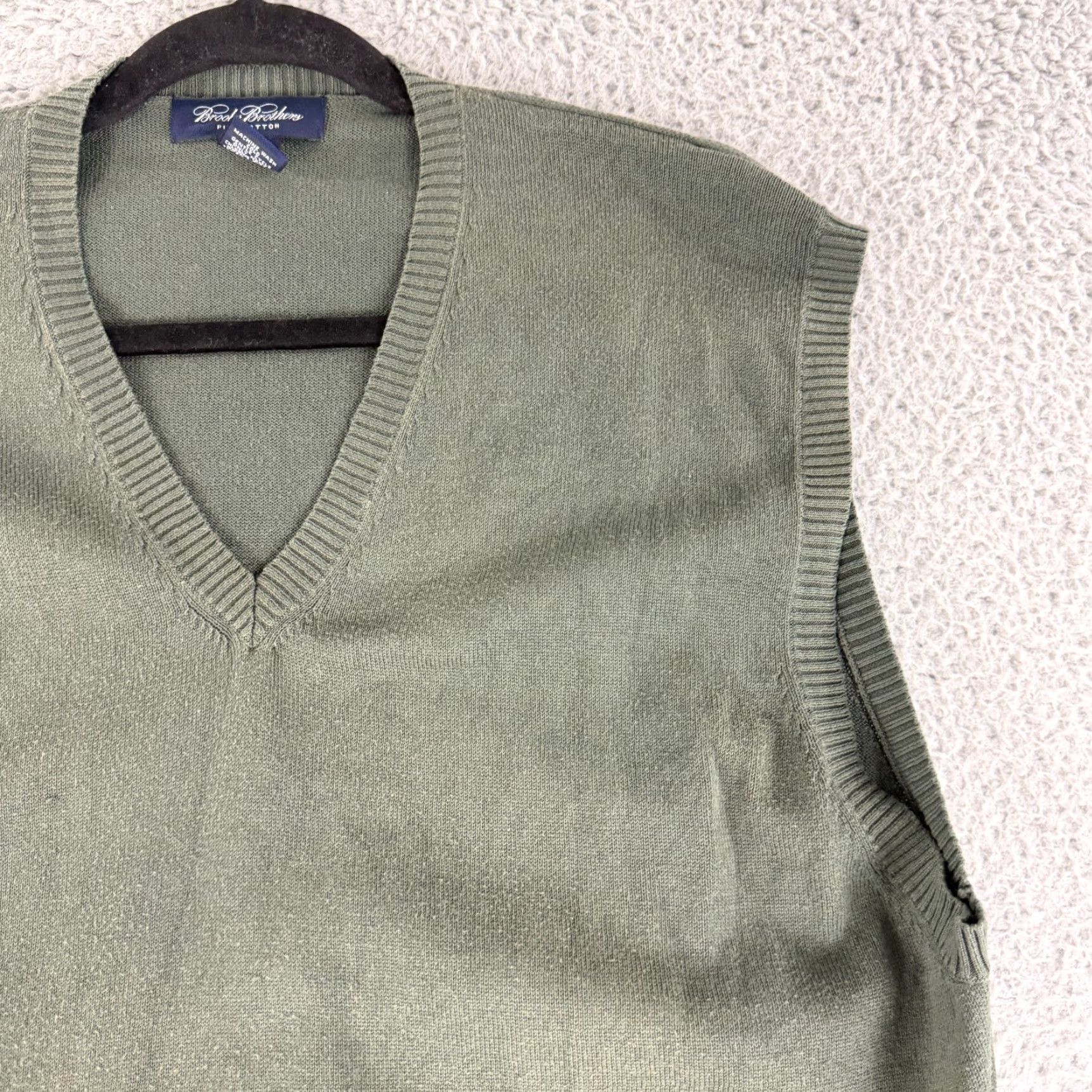 Brooks Brothers Brooks Brothers Sweater Vest Men Large Green 100% Cotton V-Neck Vintage Polo/Casual City Preppy Mens Vest Size US L / EU 52-54 / 3 - 3 Thumbnail
