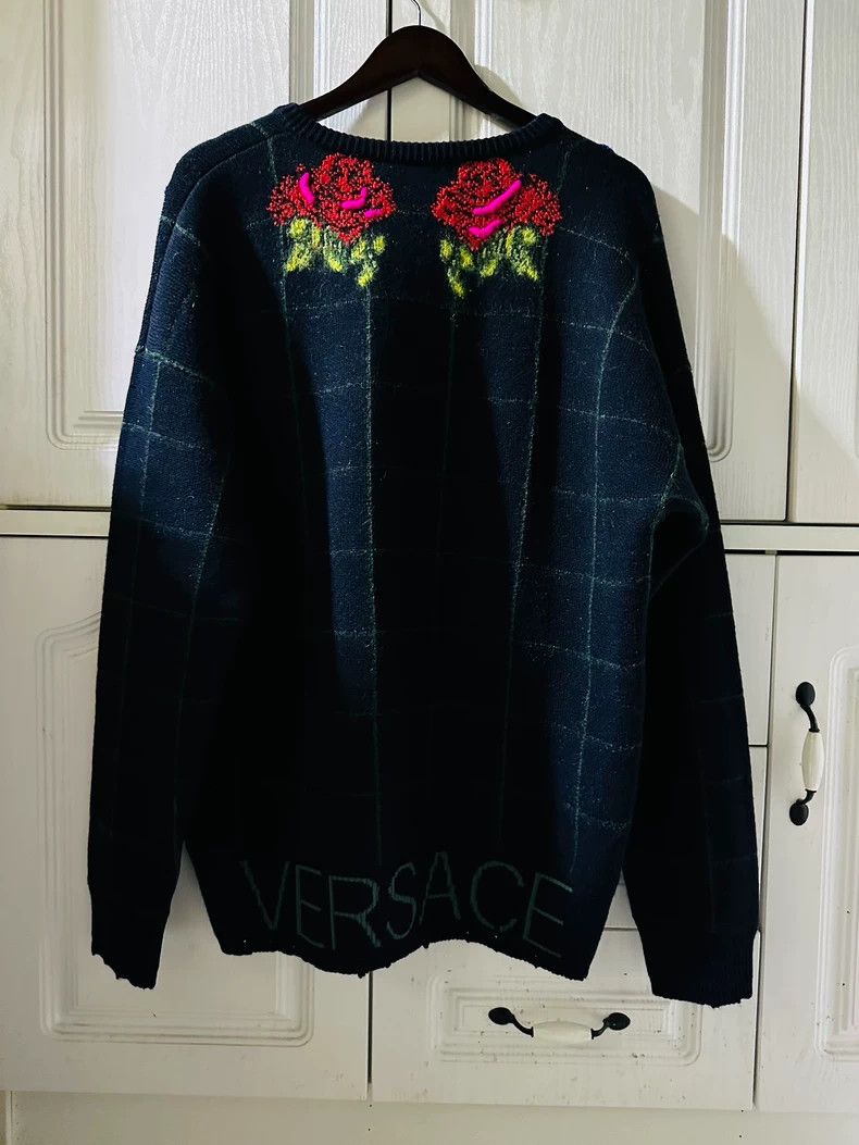 Versace Versace New jacquard knitted embroidered sweatshirt Size XL / US 12-14 / IT 48-50 - 2 Thumbnail
