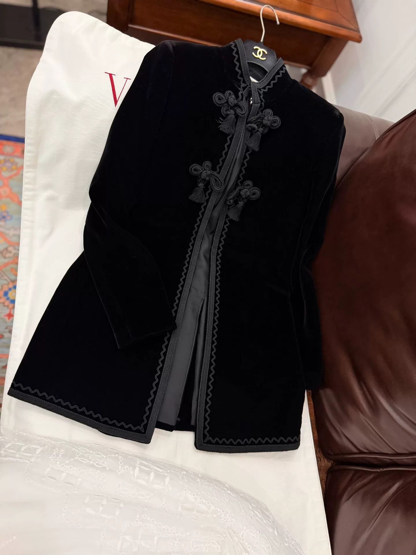 Saint Laurent Paris YSL Saint Laurent New Chinese Style Coat Size M / US 6-8 / IT 42-44 - 1 Thumbnail