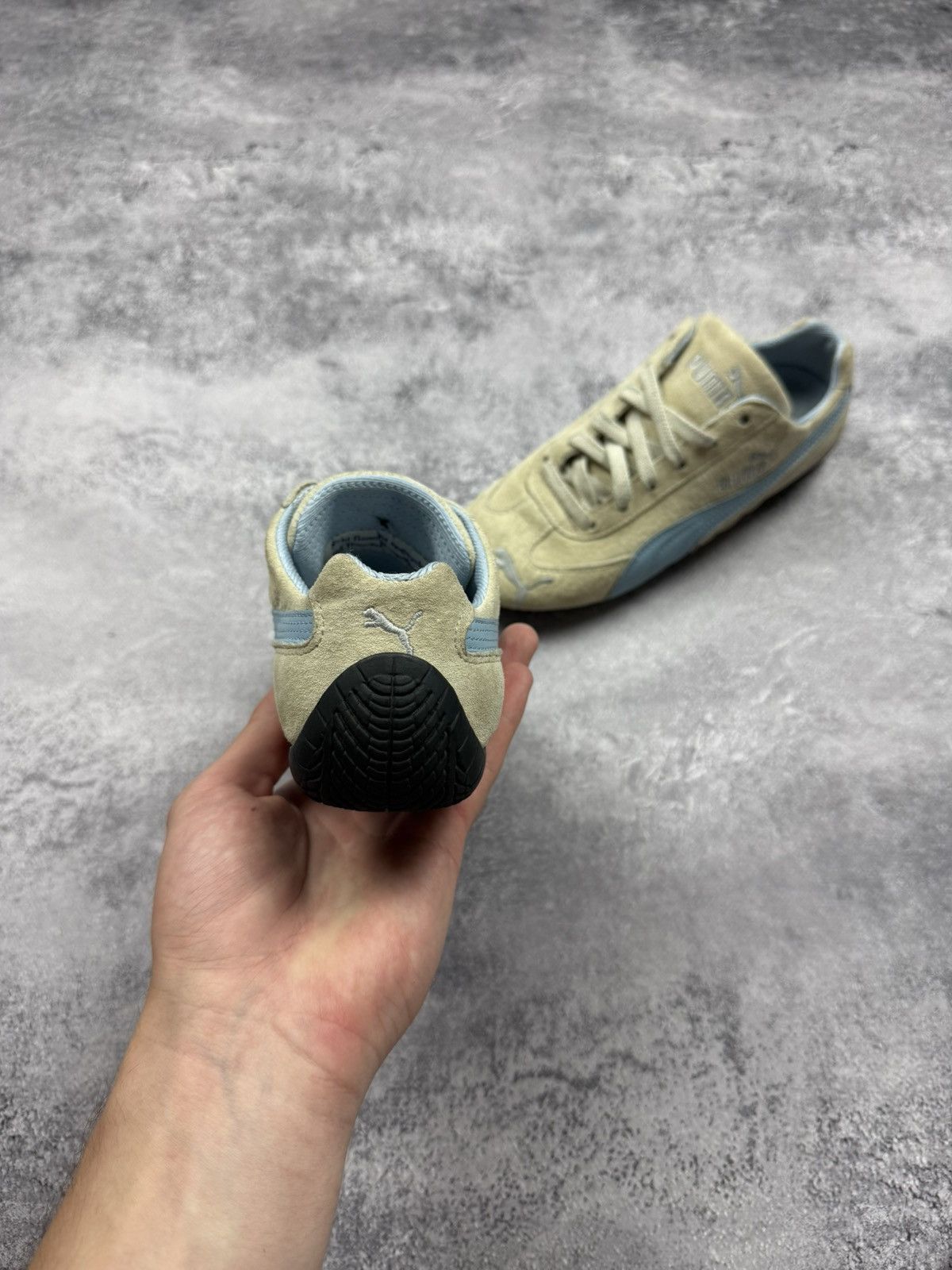 Puma Vintage Y2K Puma Speedcat Low Top Suede Beige/Blue Sneakers Size US 7 / IT 37 - 5 Thumbnail