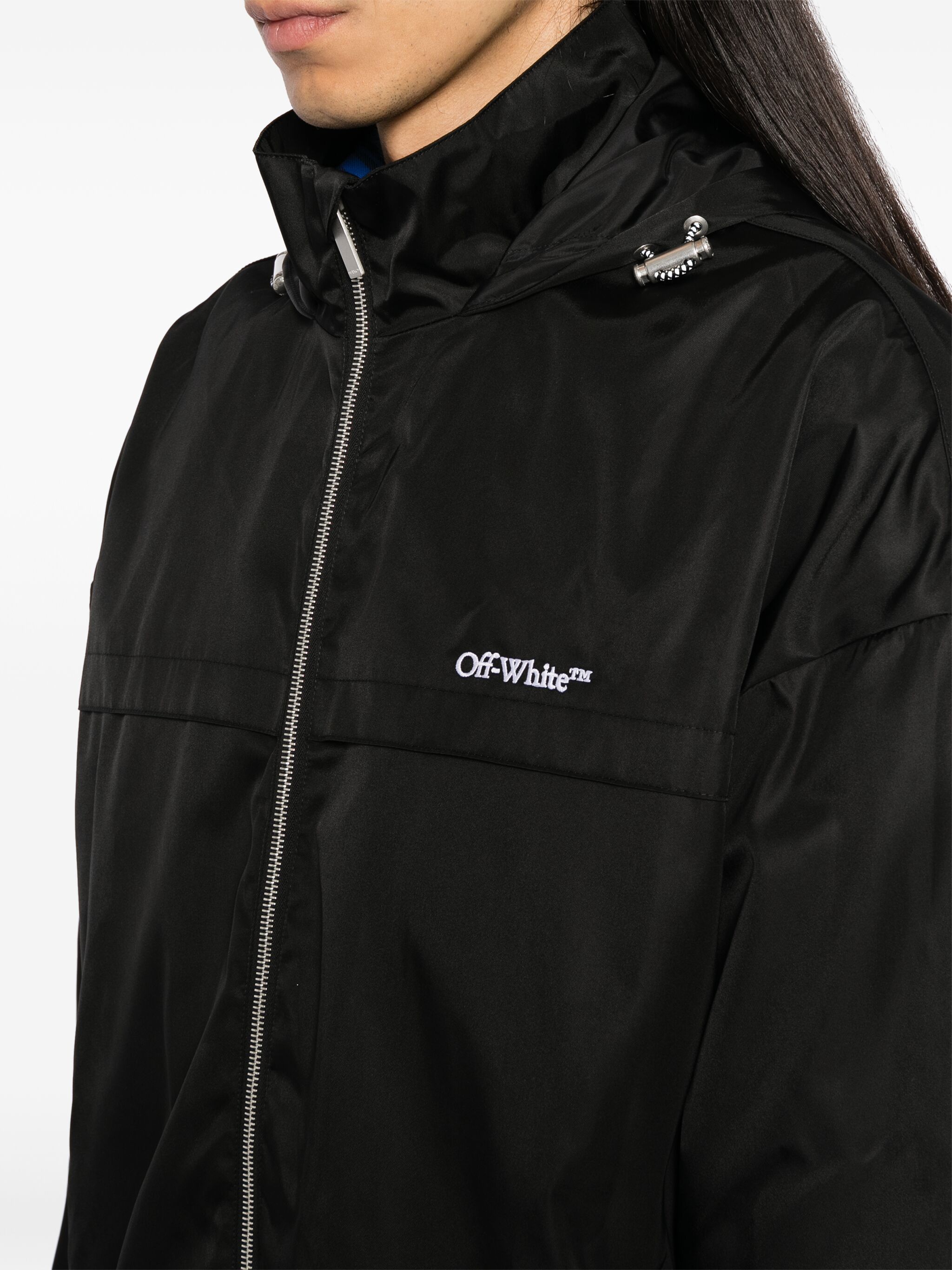 o1s22i1n1124 Hooded Windbreaker Jacket in Black