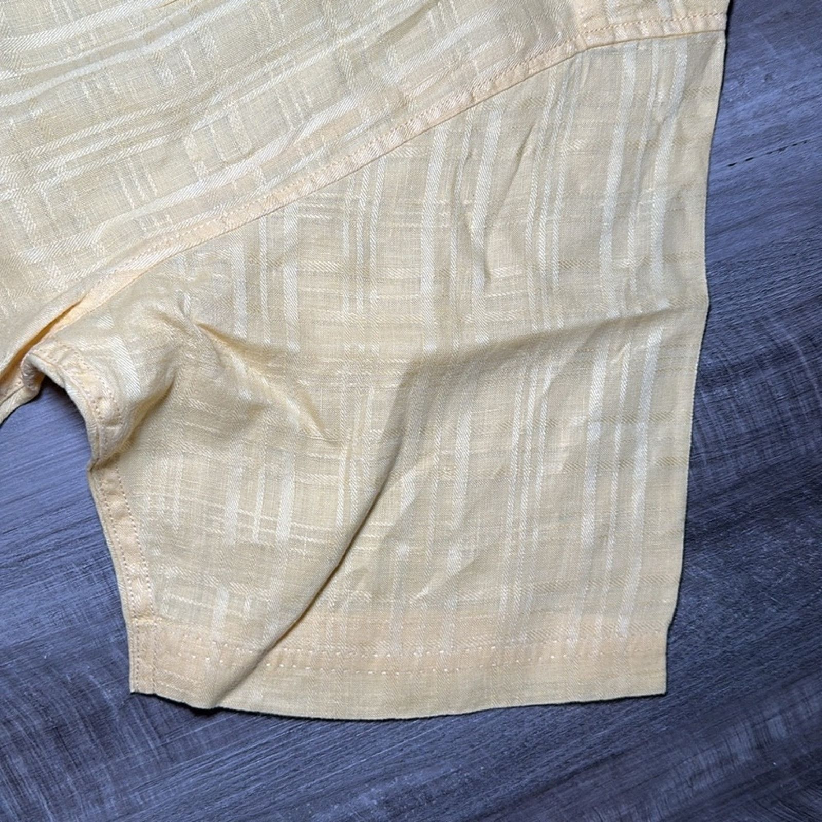Tommy Bahama Tommy Bahama Linen Plaid Short Sleeve Button Down - XL Size US XL / EU 56 / 4 - 4 Thumbnail