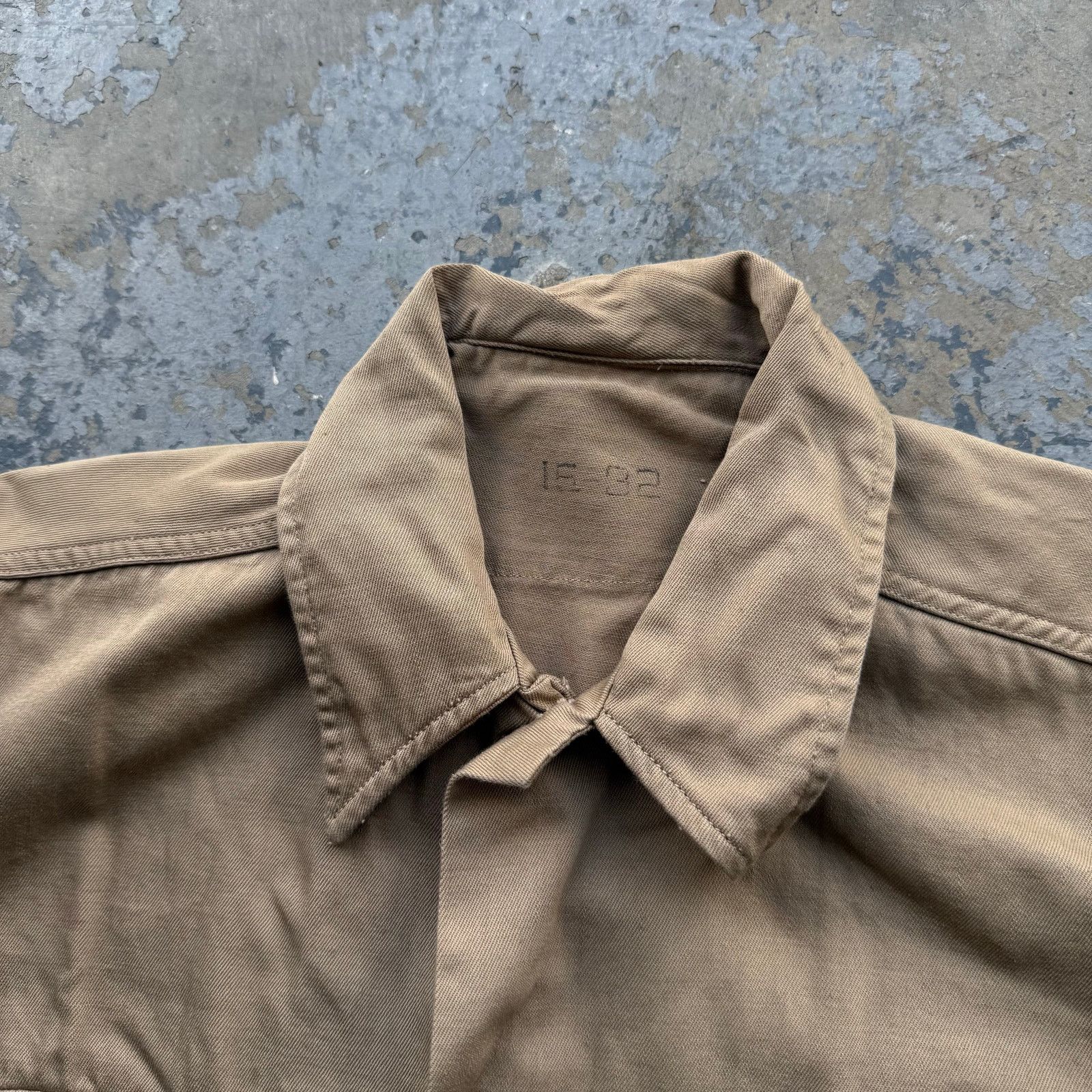 Vintage Vintage 1950s US Army Poplin Khaki Shirt Mens Size US M / EU 48-50 / 2 - 2 Thumbnail